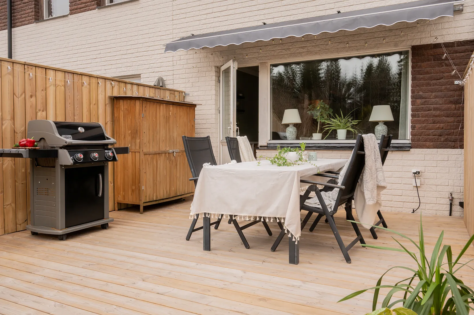 Radhus, Gräsvägen 34, Huddinge Kynäs, Huddinge