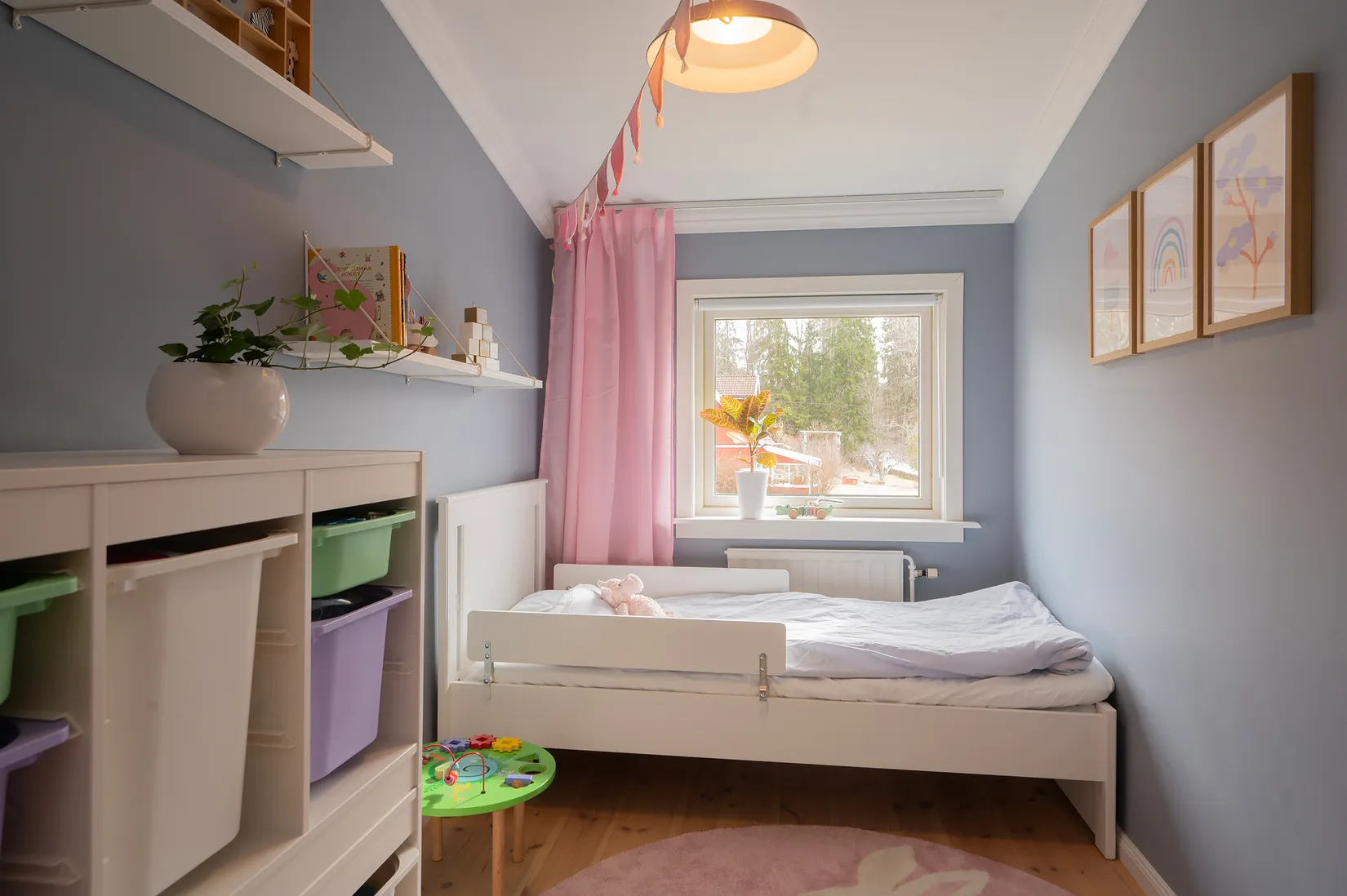 Radhus, Gräsvägen 34, Huddinge Kynäs, Huddinge