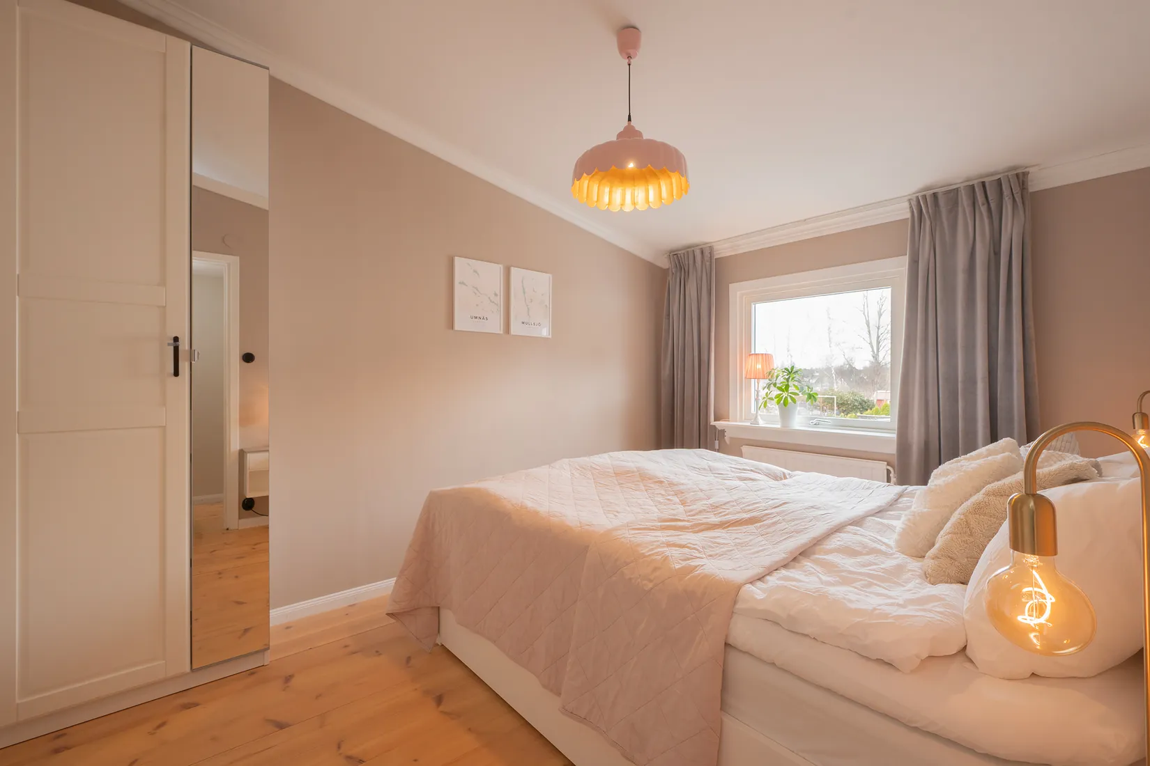Radhus, Gräsvägen 34, Huddinge Kynäs, Huddinge