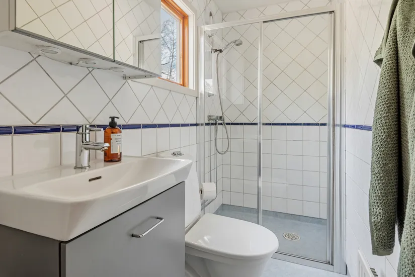 Villa, Lillskogsvändan 38, Saltarö, Värmdö