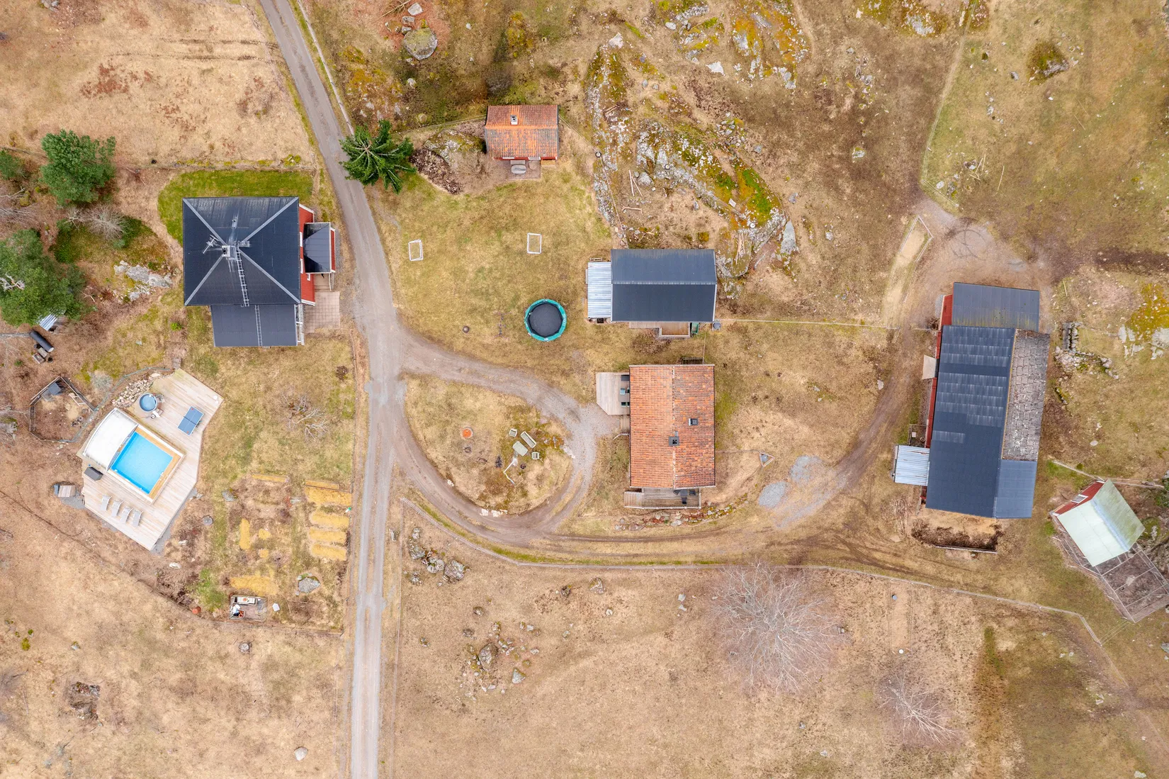 Villa, Gård/Skog, Stäringe BOSTORP, Flen