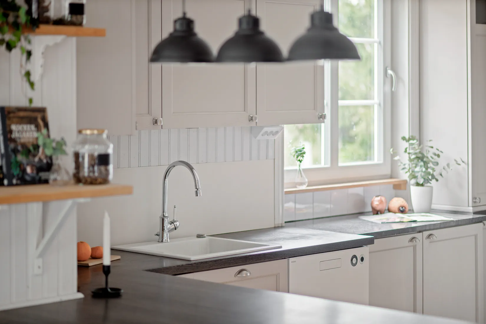 Villa, Gård/Skog, Stäringe BOSTORP, Flen