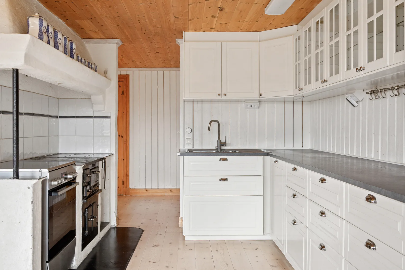 Villa, Gård/Skog, Stäringe BOSTORP, Flen