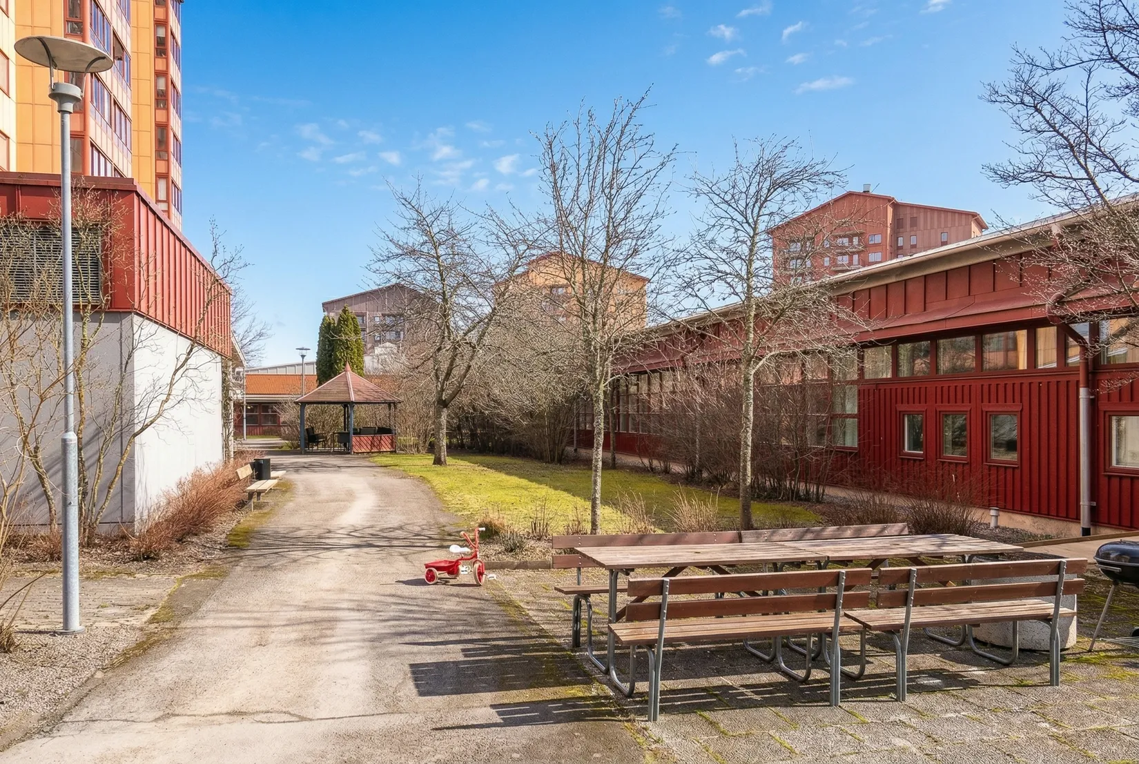 Bostadsrätt, Välljärnsgatan 490, Bäckby, Västerås