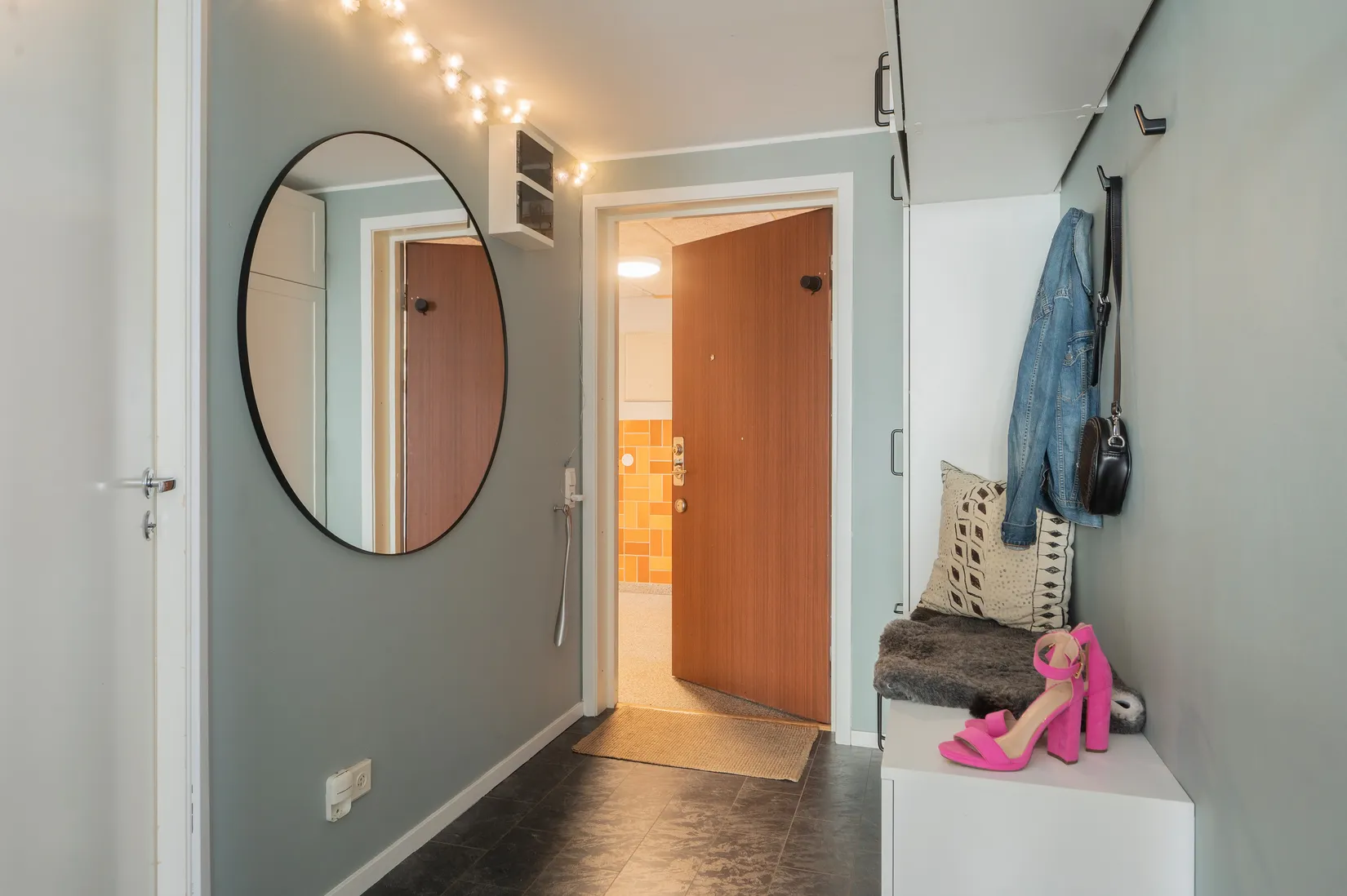 Bostadsrätt, Förrådsvägen 27, Centrala Huddinge, Huddinge