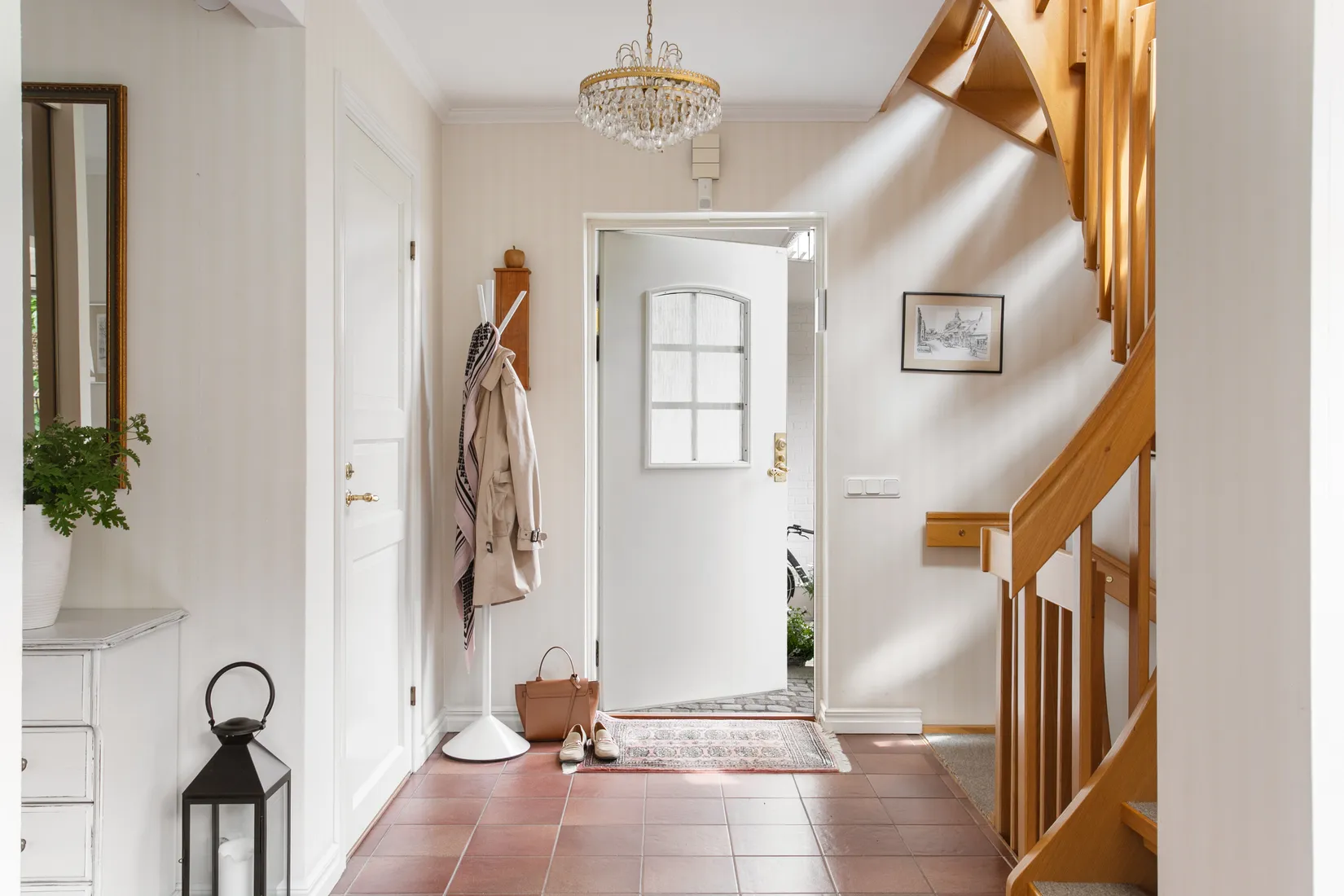 Villa, Västra Vallgatan 47, Centrum, Varberg