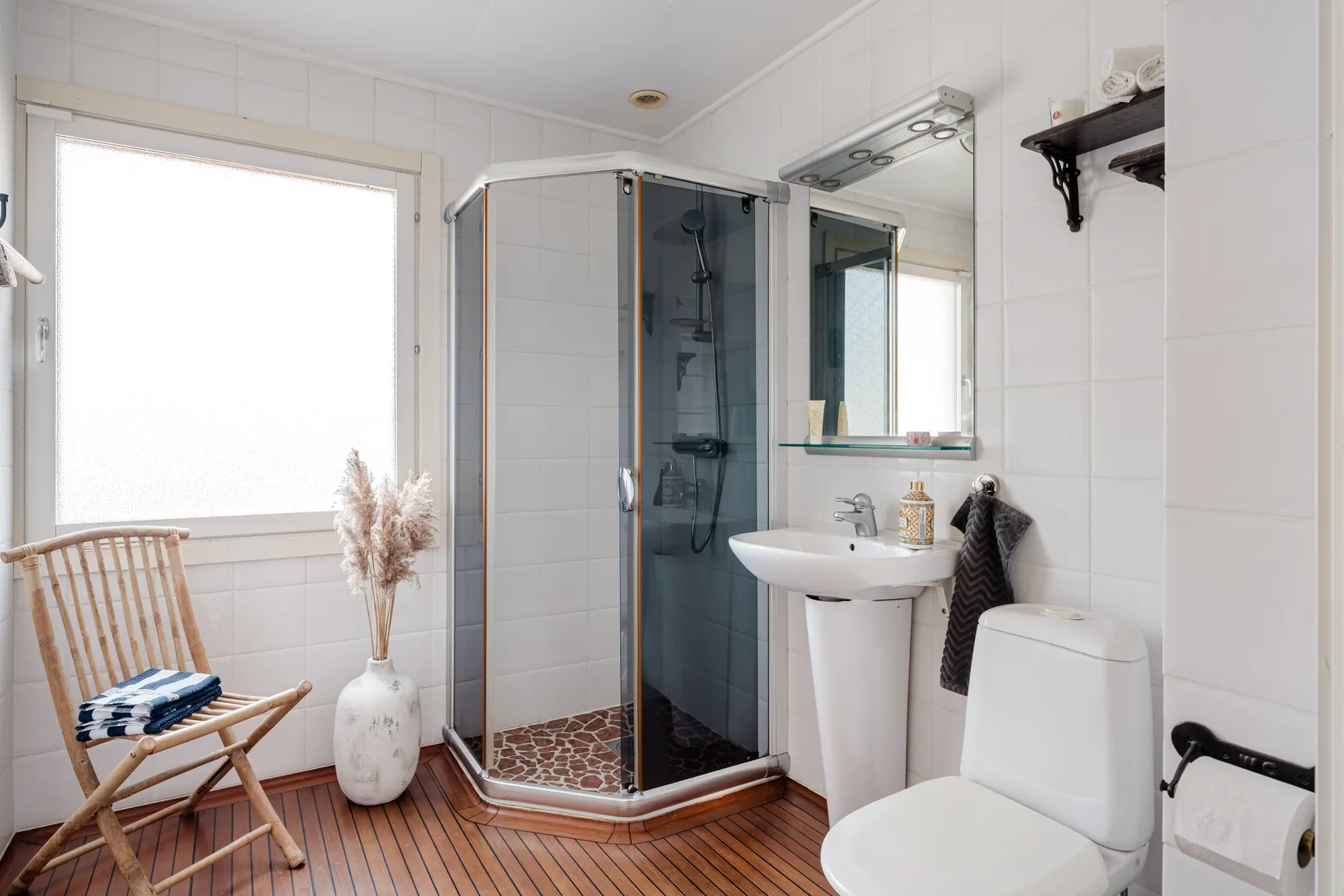 Villa, Arkenvägen 20, Skarpäng, Täby