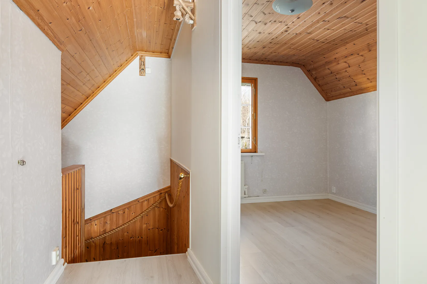 Villa, Kärrgatan 4, Born, Hofors