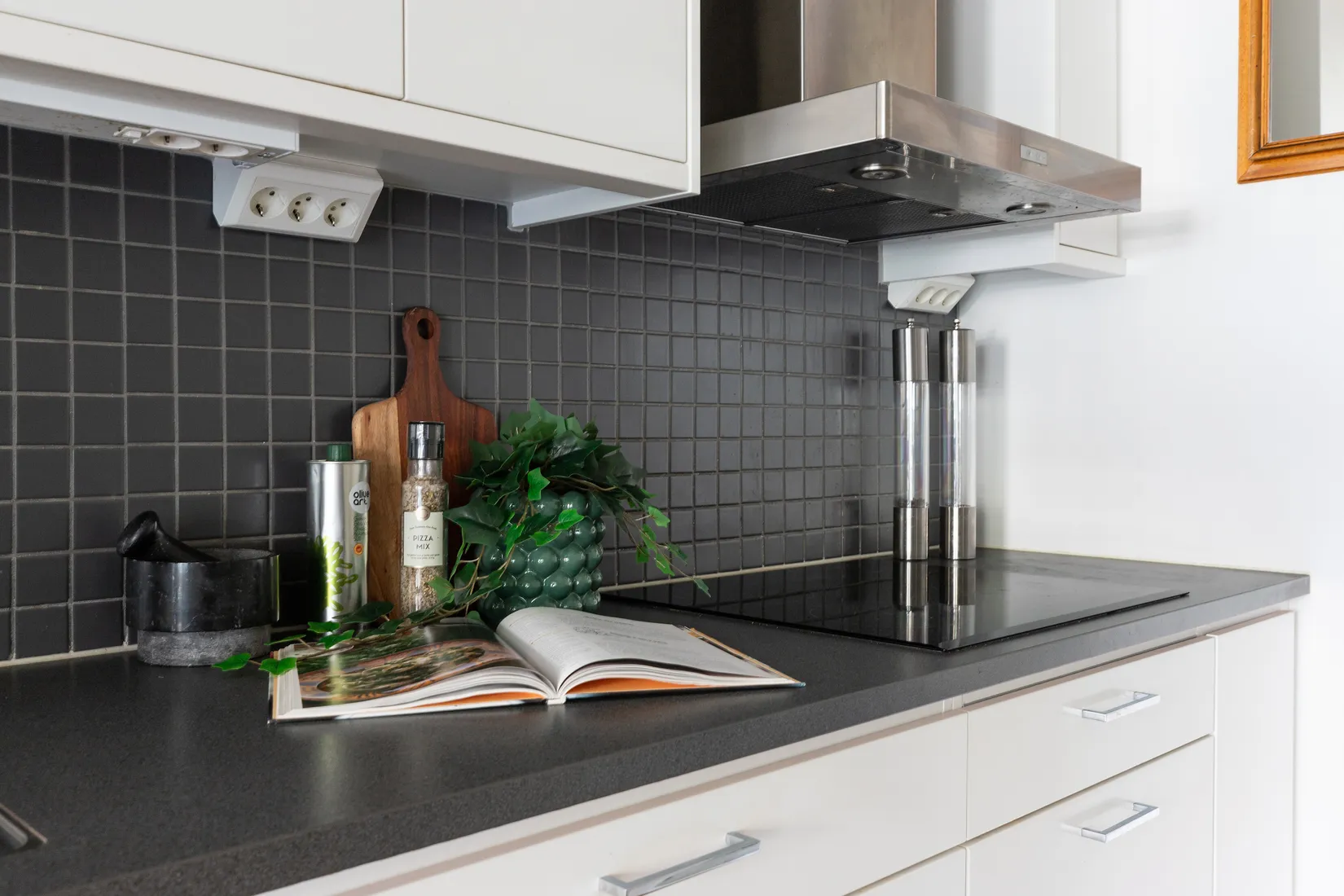 Bostadsrätt, Storgatan 76B, vån 4, Huvudsta, Solna