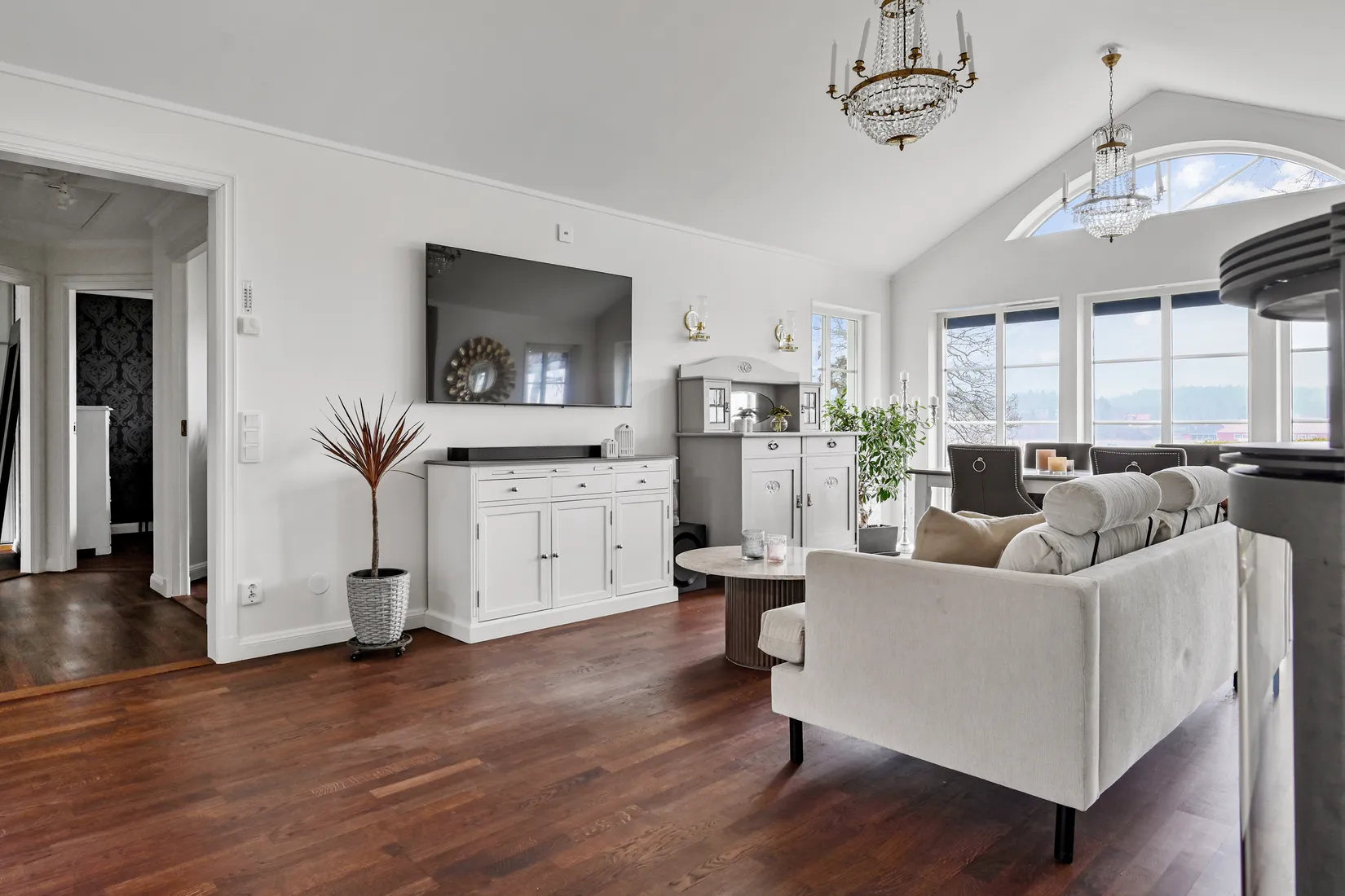 Villa, Konvaljvägen 8, Holmen, Sigtuna