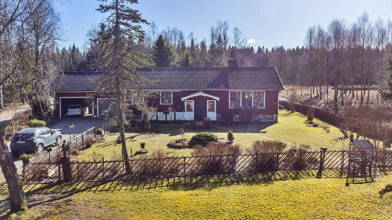 Villa, Stuveryr 1, Färgelanda