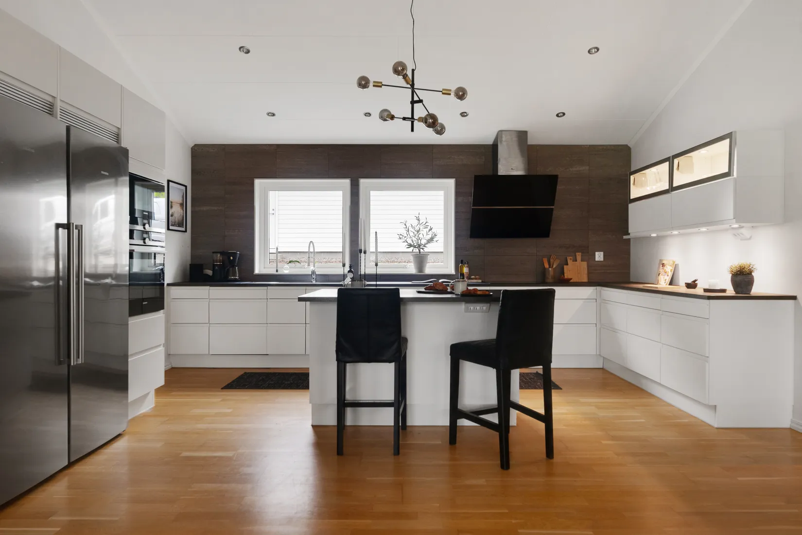 Villa, Aröd 357, Ljungskile, Uddevalla