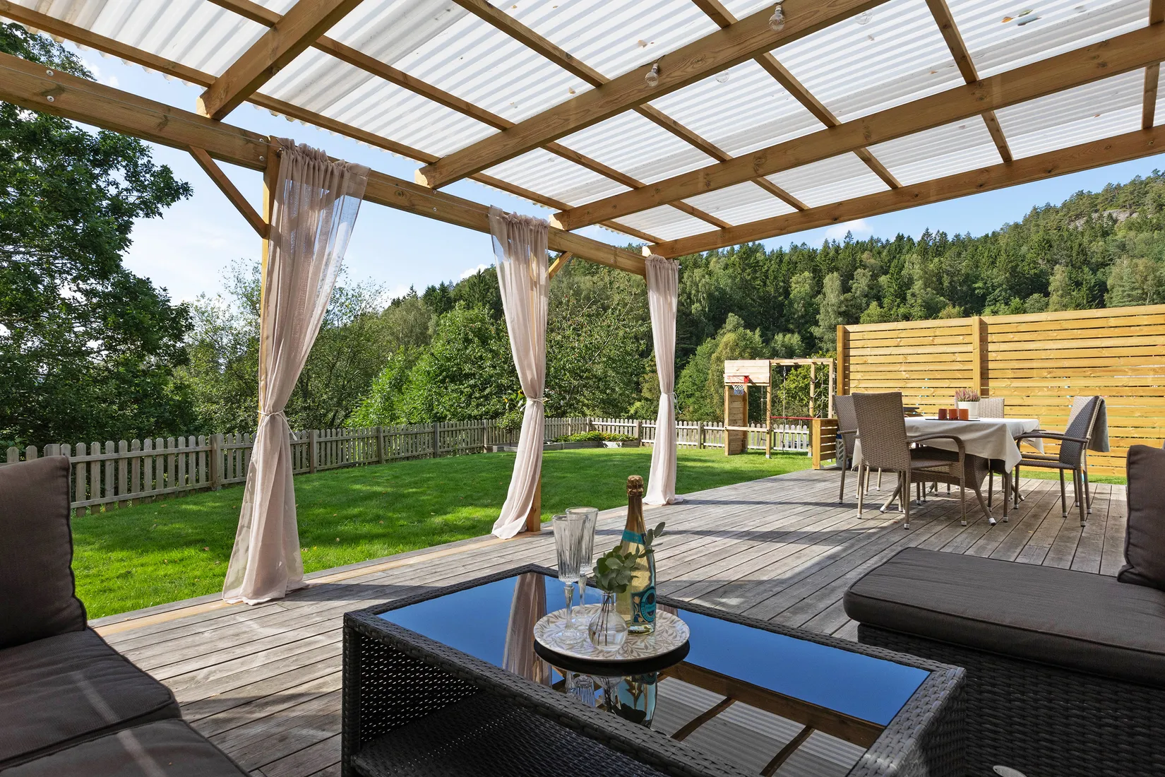 Villa, Aröd 357, Ljungskile, Uddevalla