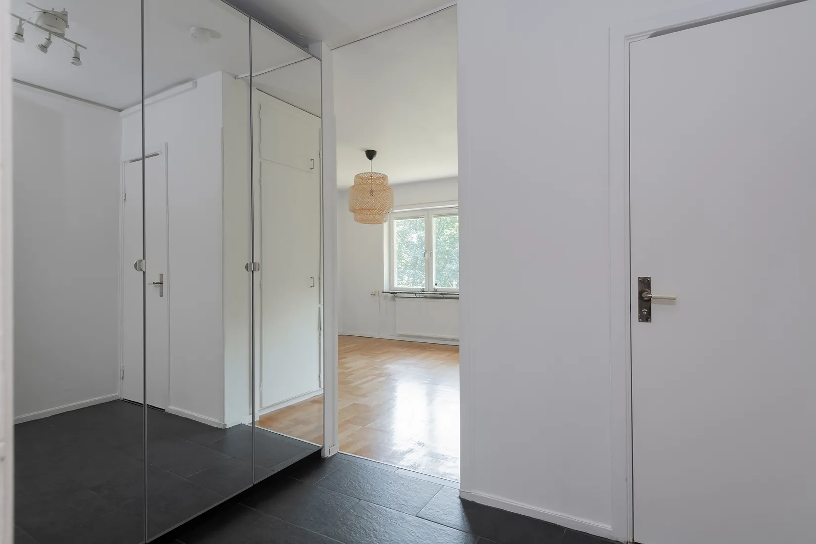 Bostadsrätt, Axbergsgränd 13, Hagsätra, Stockholm