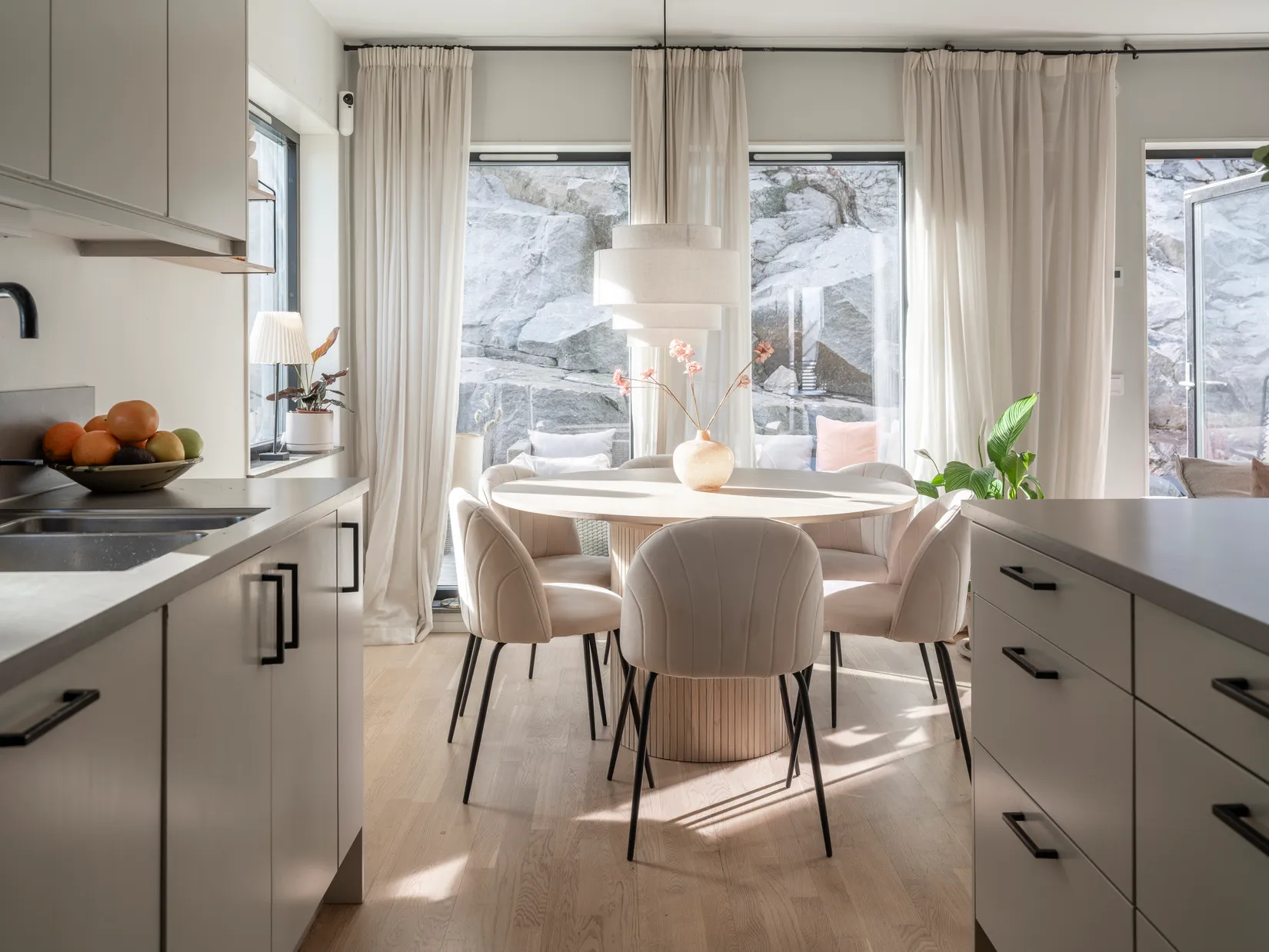 Bostadsrätt, Radhus, Södersätravägen 15A, Väsjön, Sollentuna