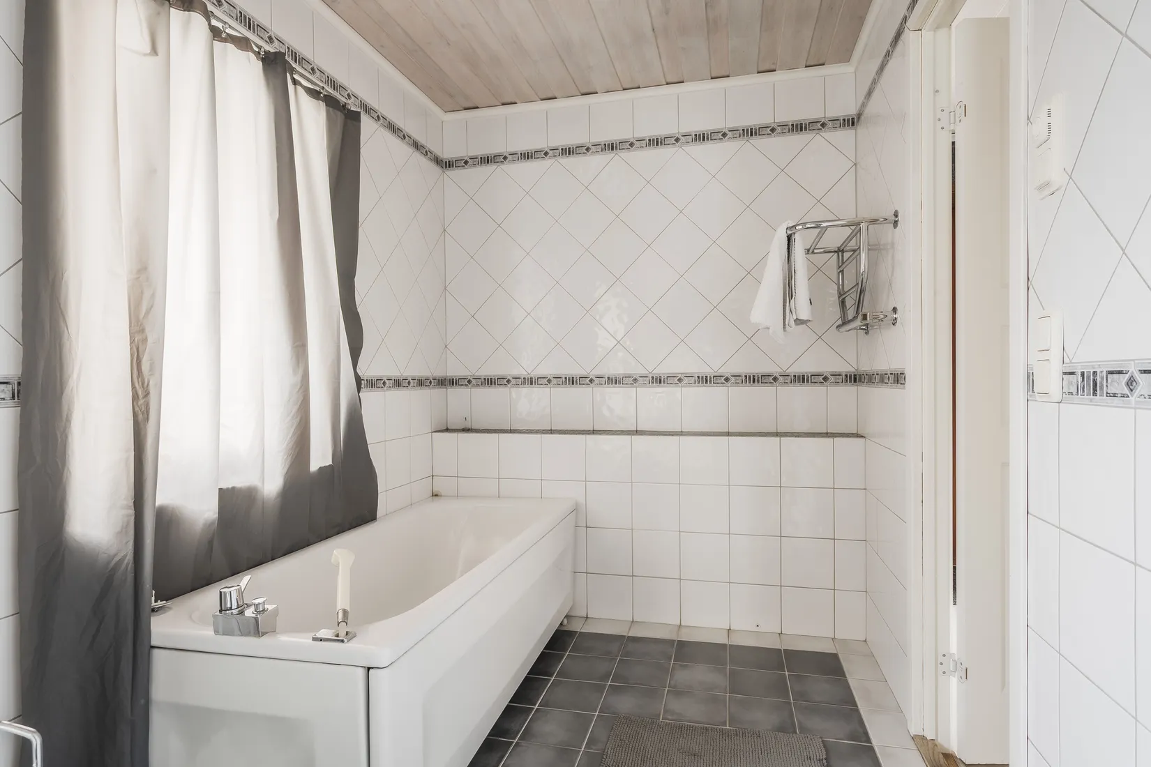 Villa, Berghemsgatan 44, Bomhus, Gävle