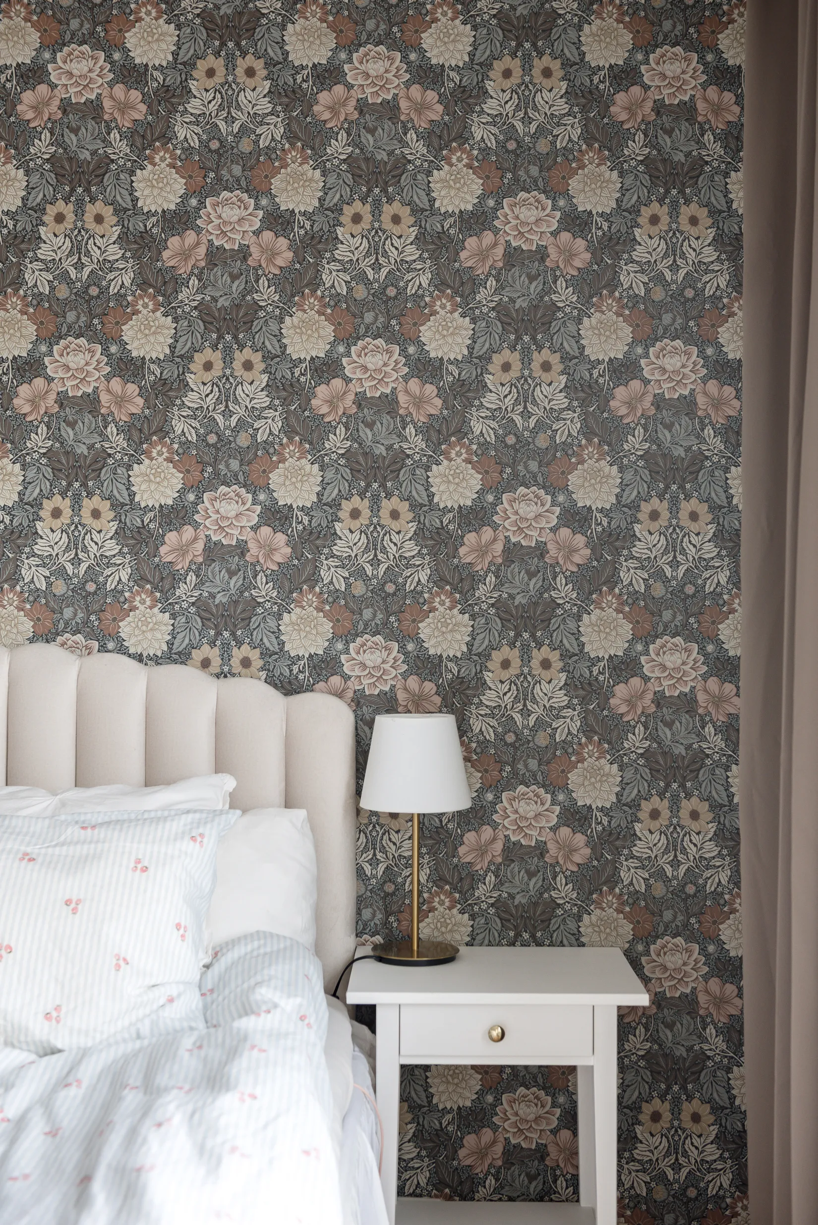 Bostadsrätt, Radhus, Gärdesvägen 1E, Bålsta Väppeby Äng, Håbo