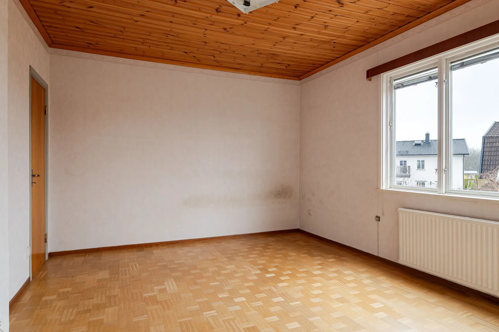 Villa, Abborrgränd 8, Hyddmarken, Motala