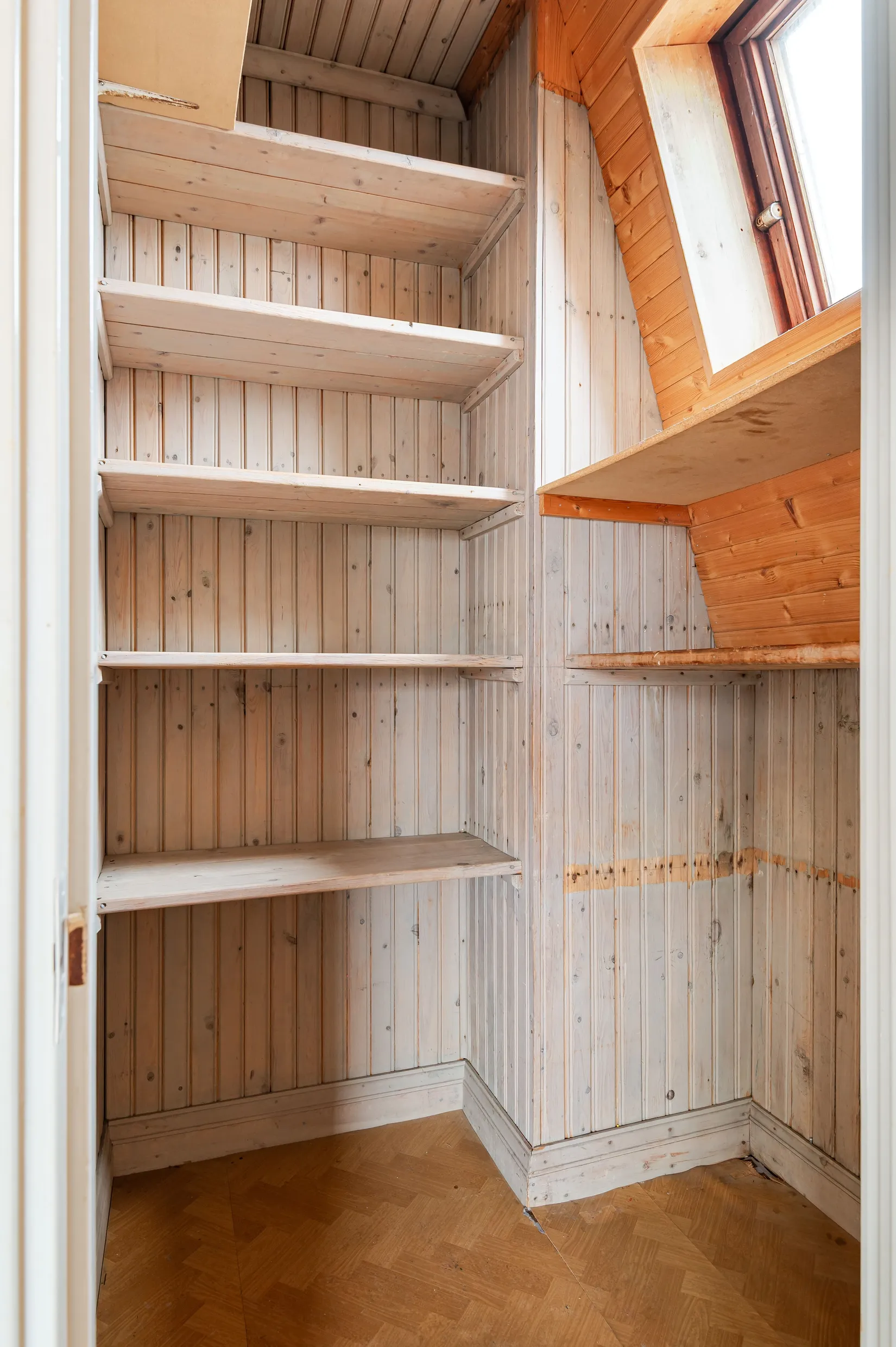 Villa, Abborrgränd 8, Hyddmarken, Motala