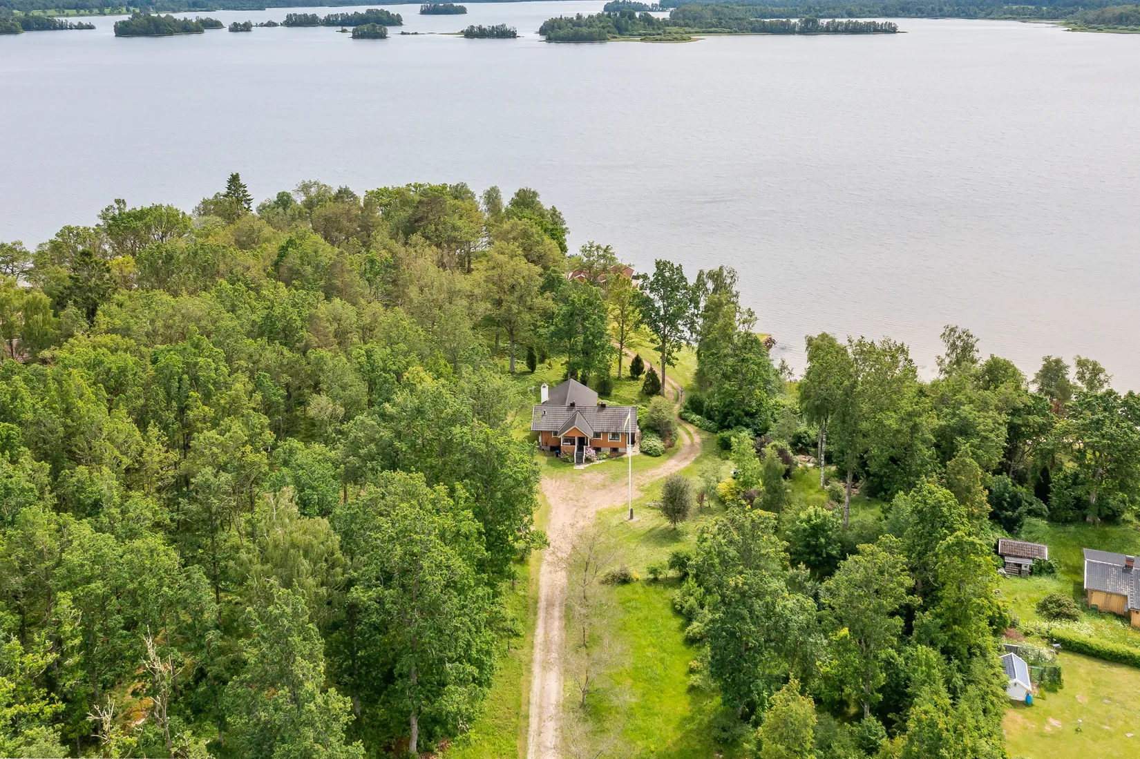 Villa, Skärvenäs 124 och 127, Skärvenäs, Ulricehamn