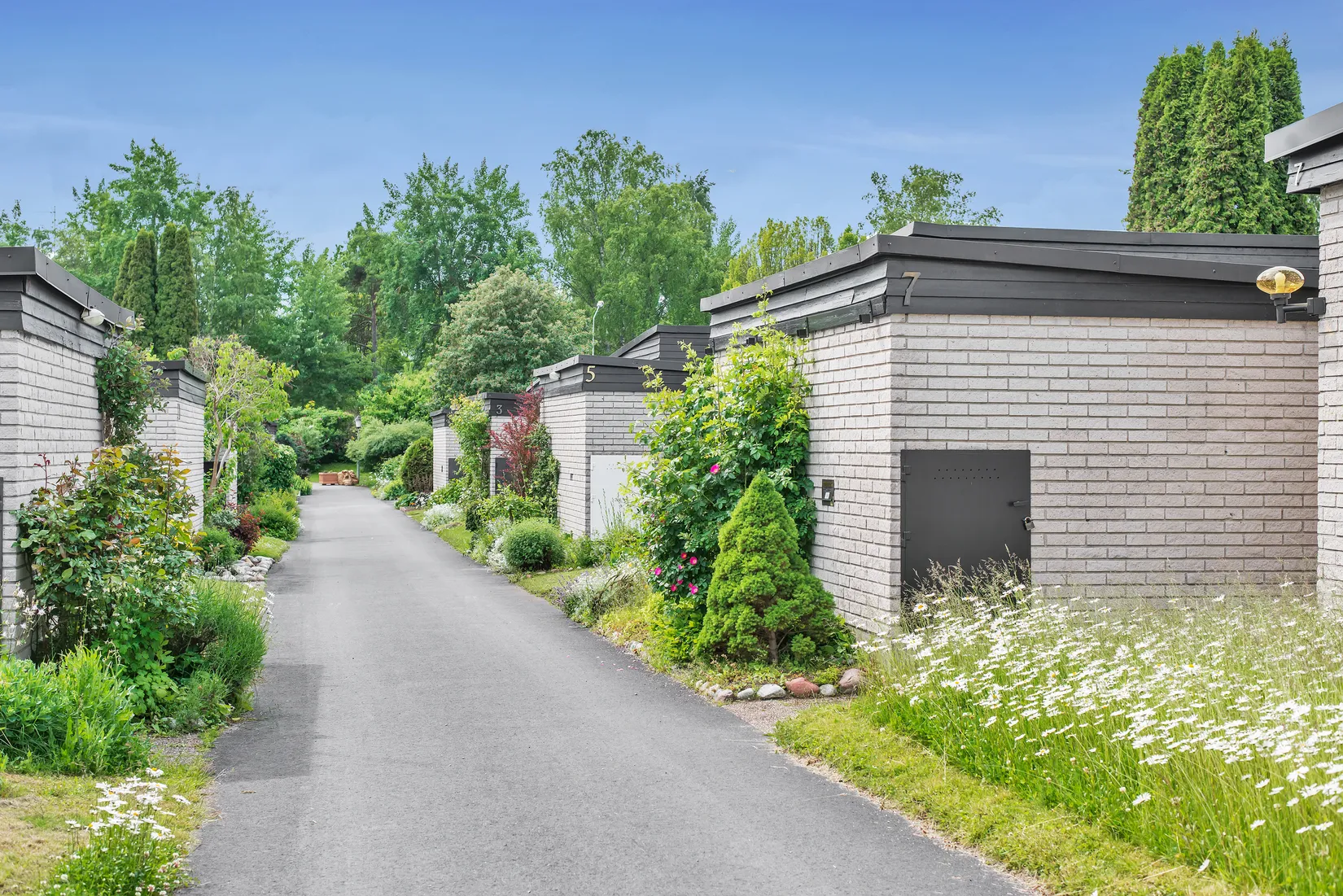 Villa, Radhus, Bandygränd 22, Ekerö Hummelvreten, Ekerö