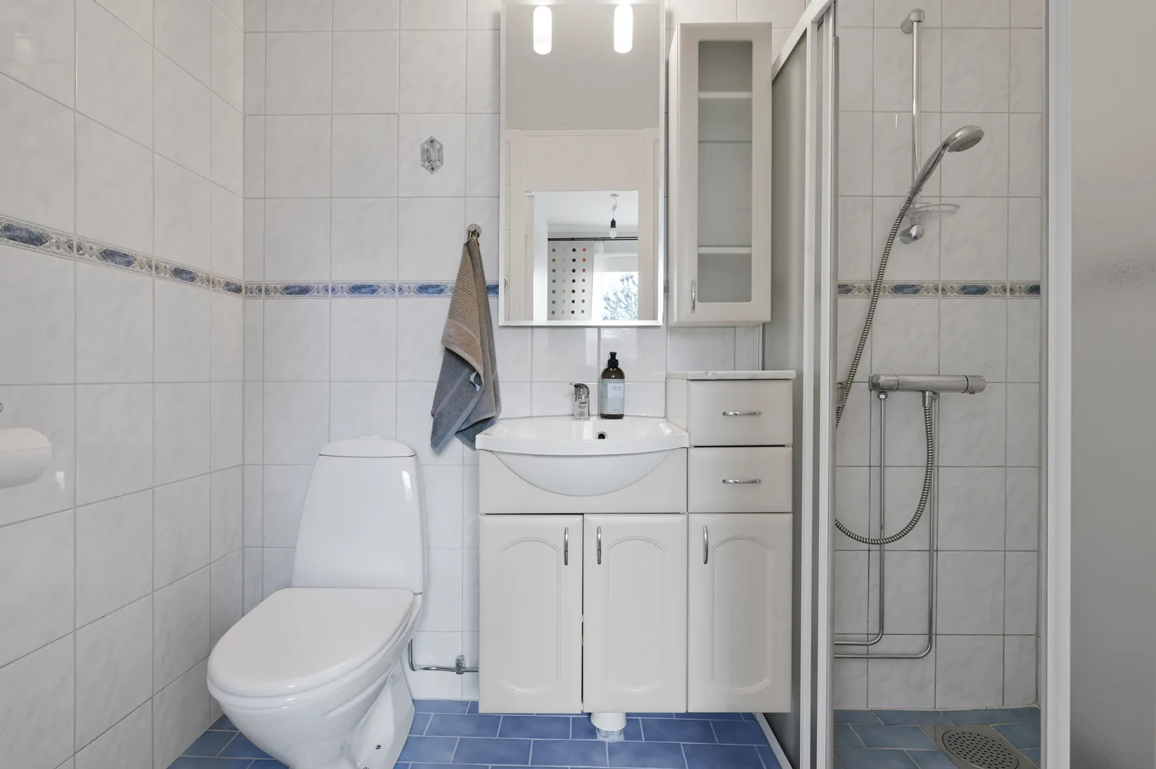 Villa, Radhus, Bandygränd 22, Ekerö Hummelvreten, Ekerö