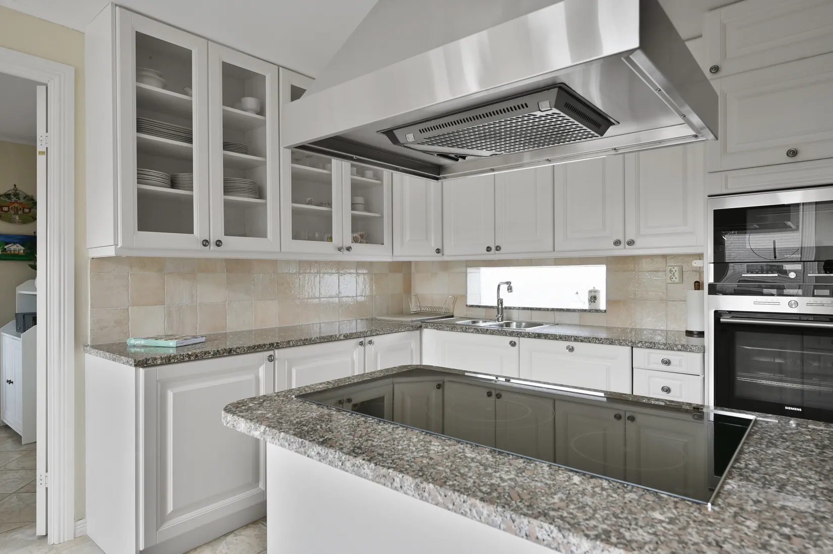 Villa, Radhus, Bandygränd 22, Ekerö Hummelvreten, Ekerö