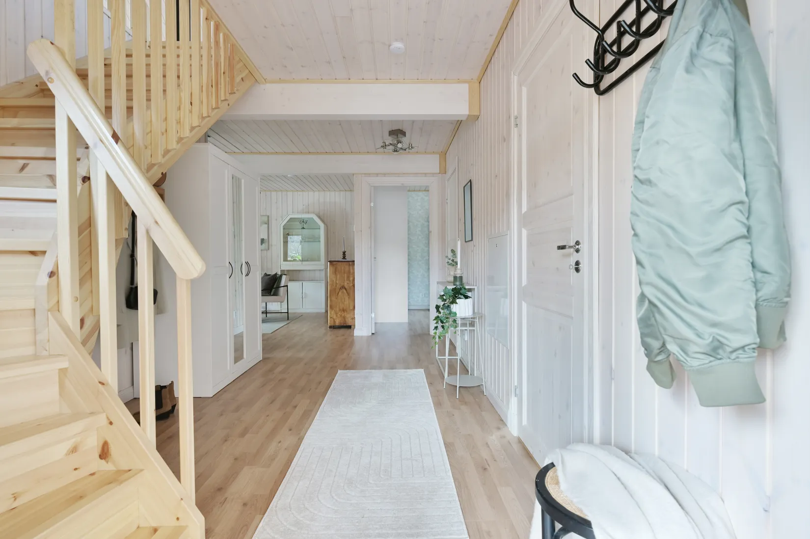 Villa, Aprilvägen 4, Trollbäcken, Tyresö