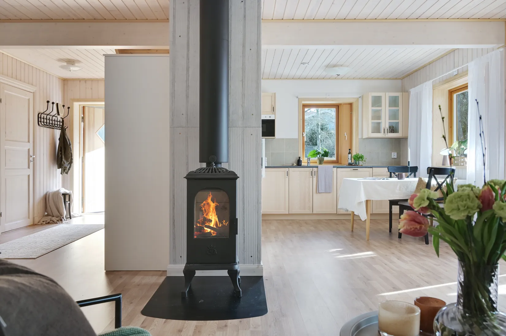 Villa, Aprilvägen 4, Trollbäcken, Tyresö