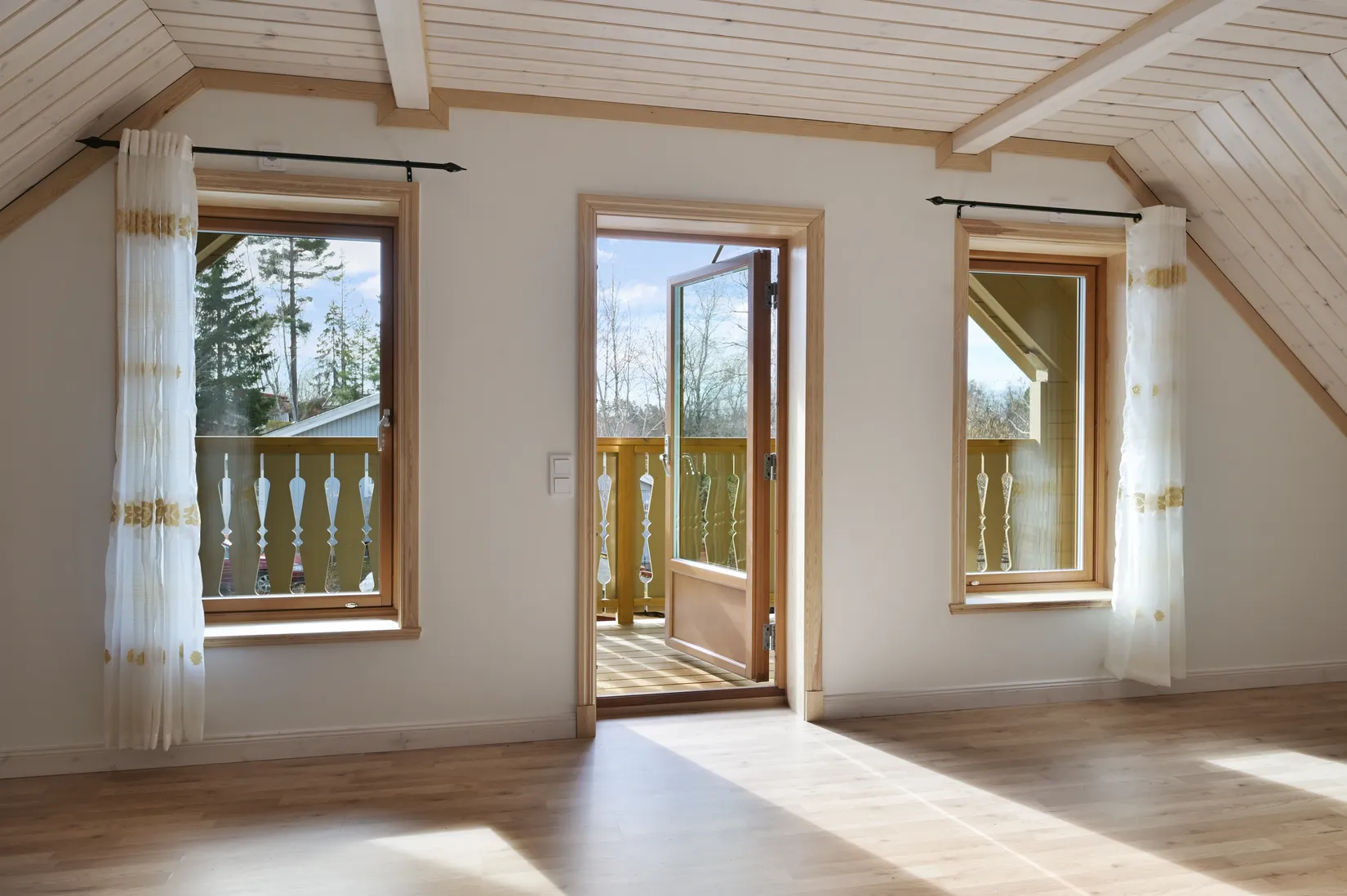 Villa, Aprilvägen 4, Trollbäcken, Tyresö