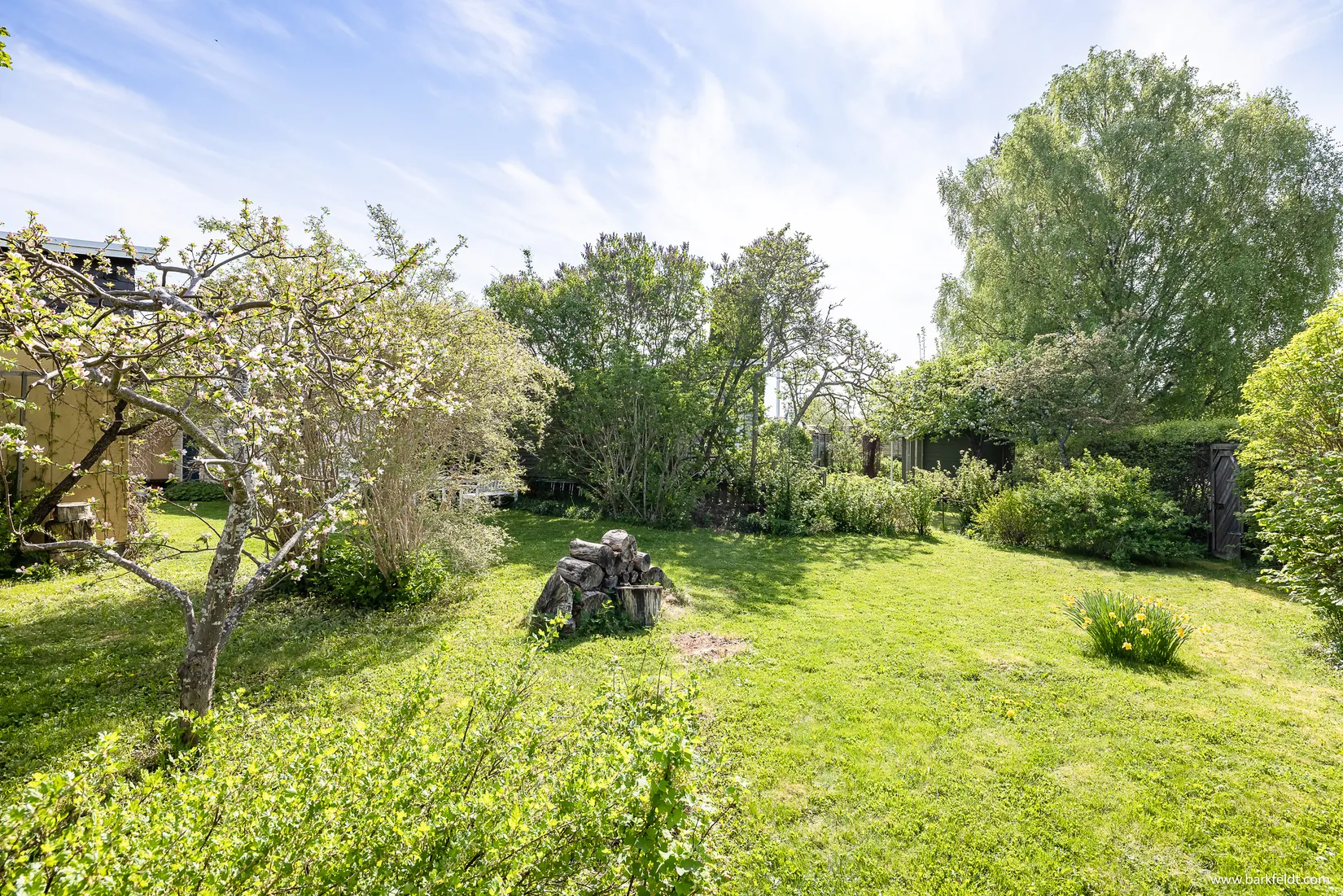 Villa, Radhus, Nämndemansvägen 38, Nåntuna, Uppsala