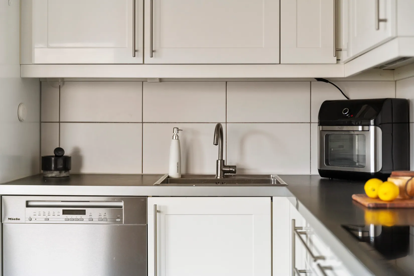 Villa, Ymervägen 38, Täby Kyrkby, Täby