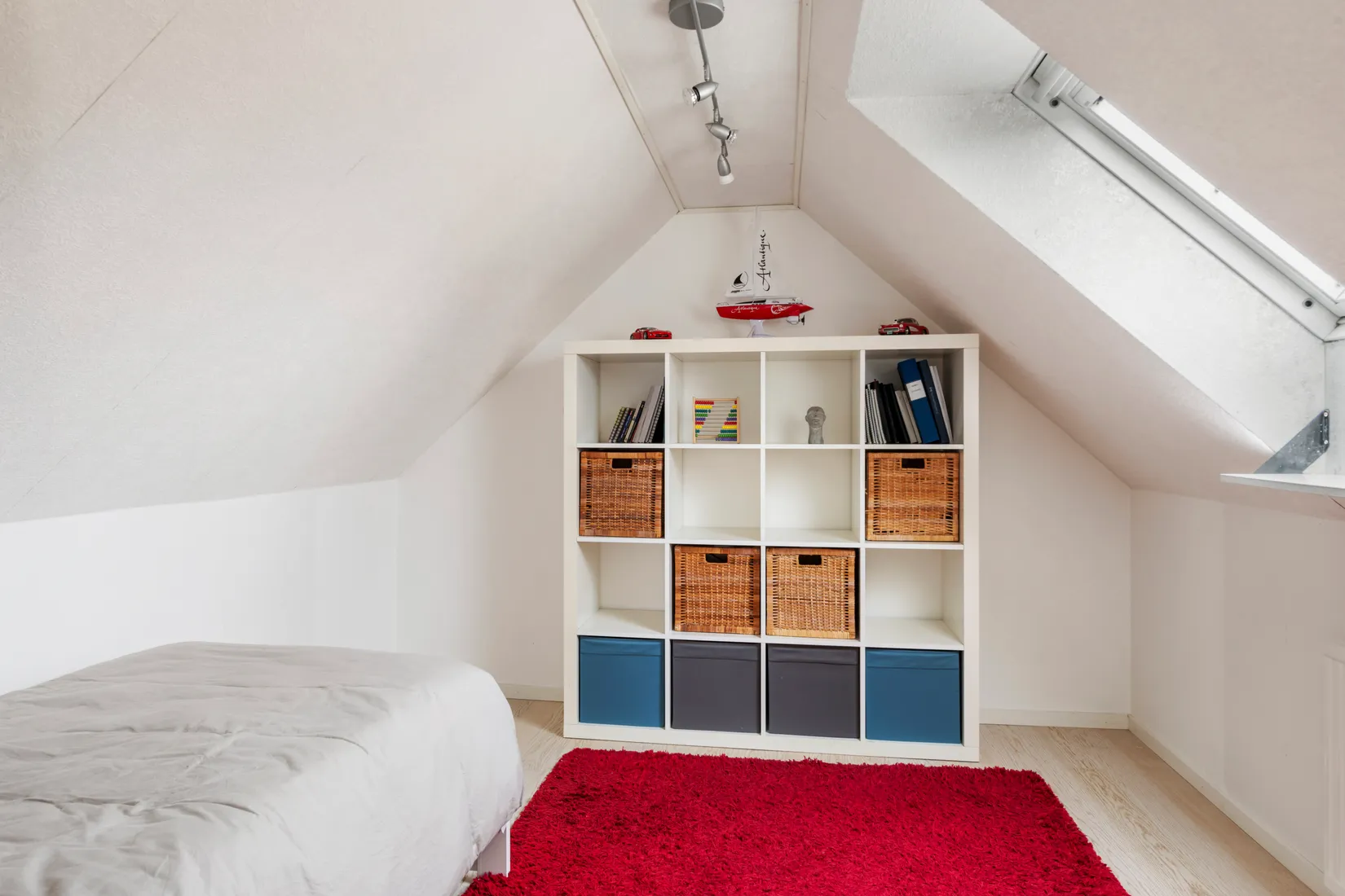 Villa, Ymervägen 38, Täby Kyrkby, Täby