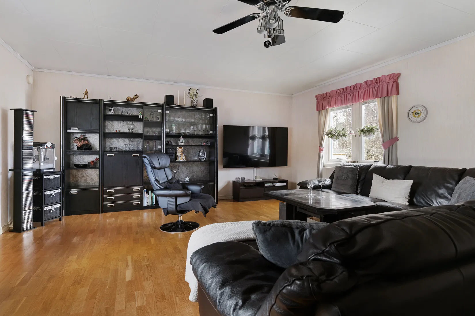 Villa, Lemmings väg 25, Tallkrogen, Stockholm