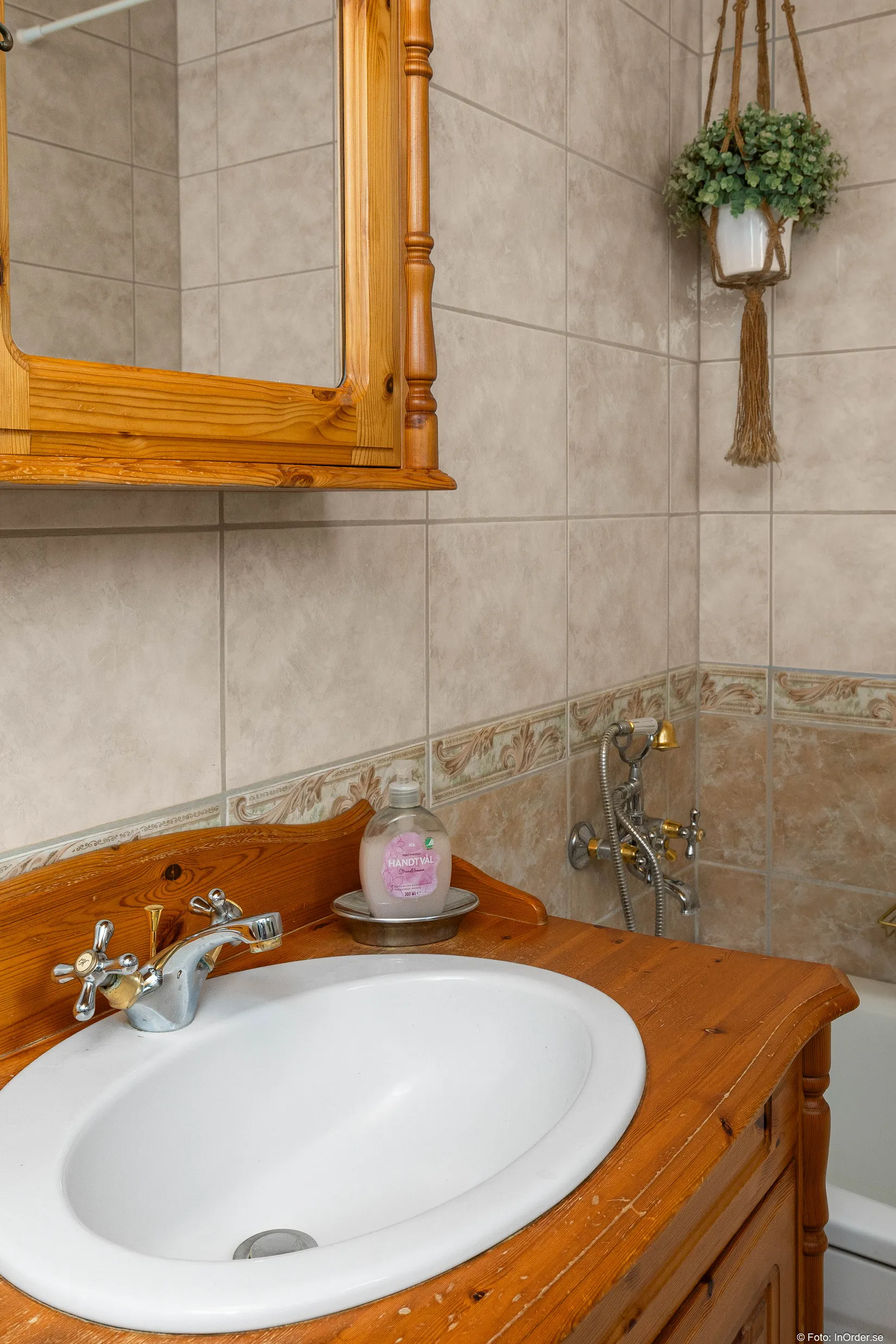 Gård/Skog, Fyndvägen 10, Alestad, Sjöbo