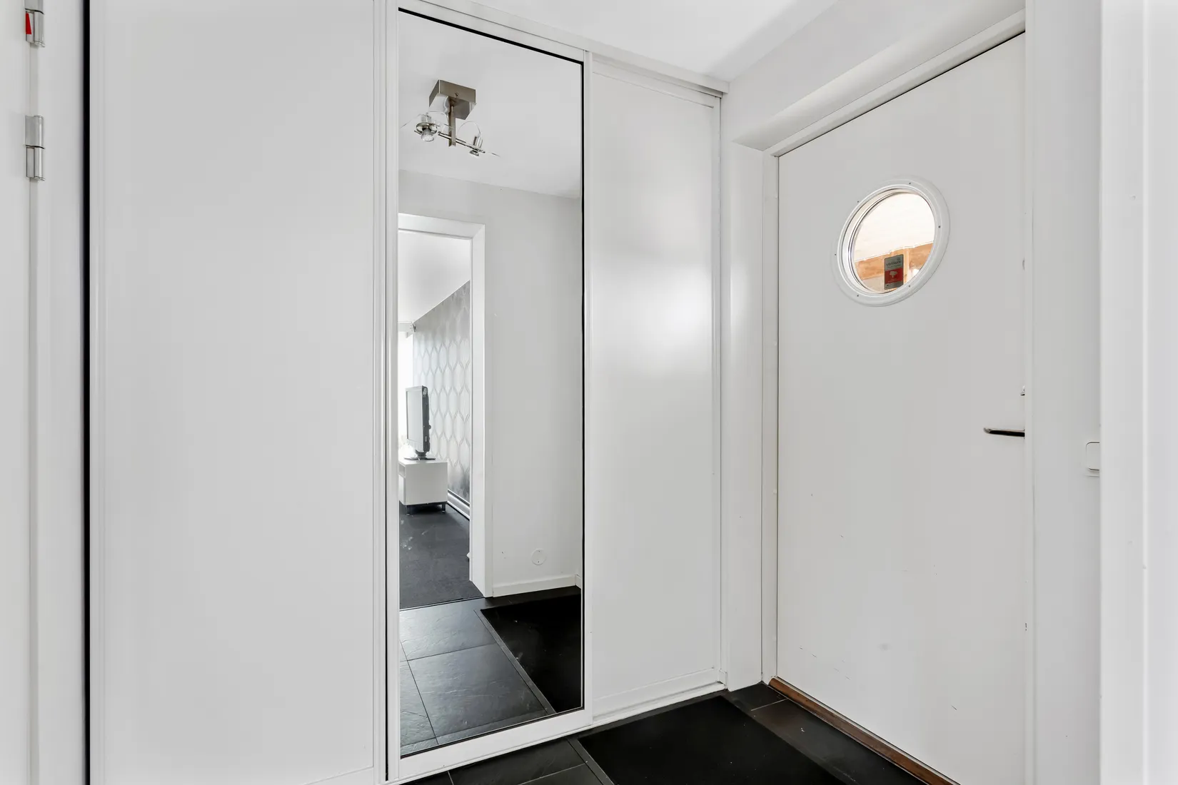 Villa, Rosendalsvägen 6, Tumba - Uttran, Botkyrka