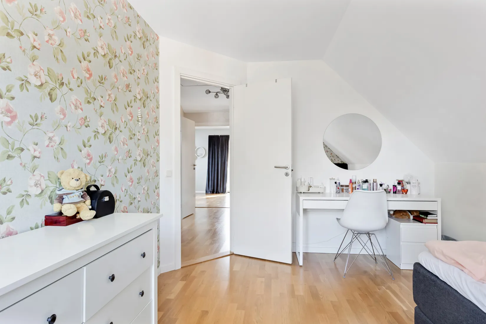 Villa, Rosendalsvägen 6, Tumba - Uttran, Botkyrka