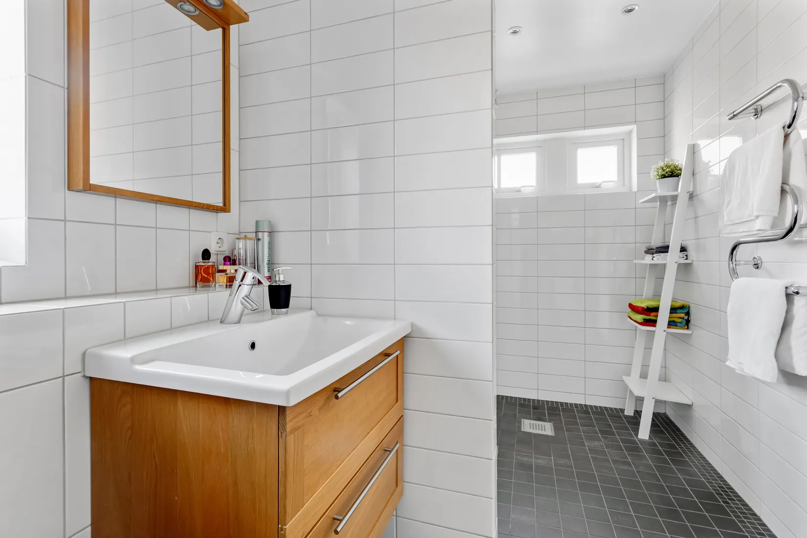 Villa, Rosendalsvägen 6, Tumba - Uttran, Botkyrka