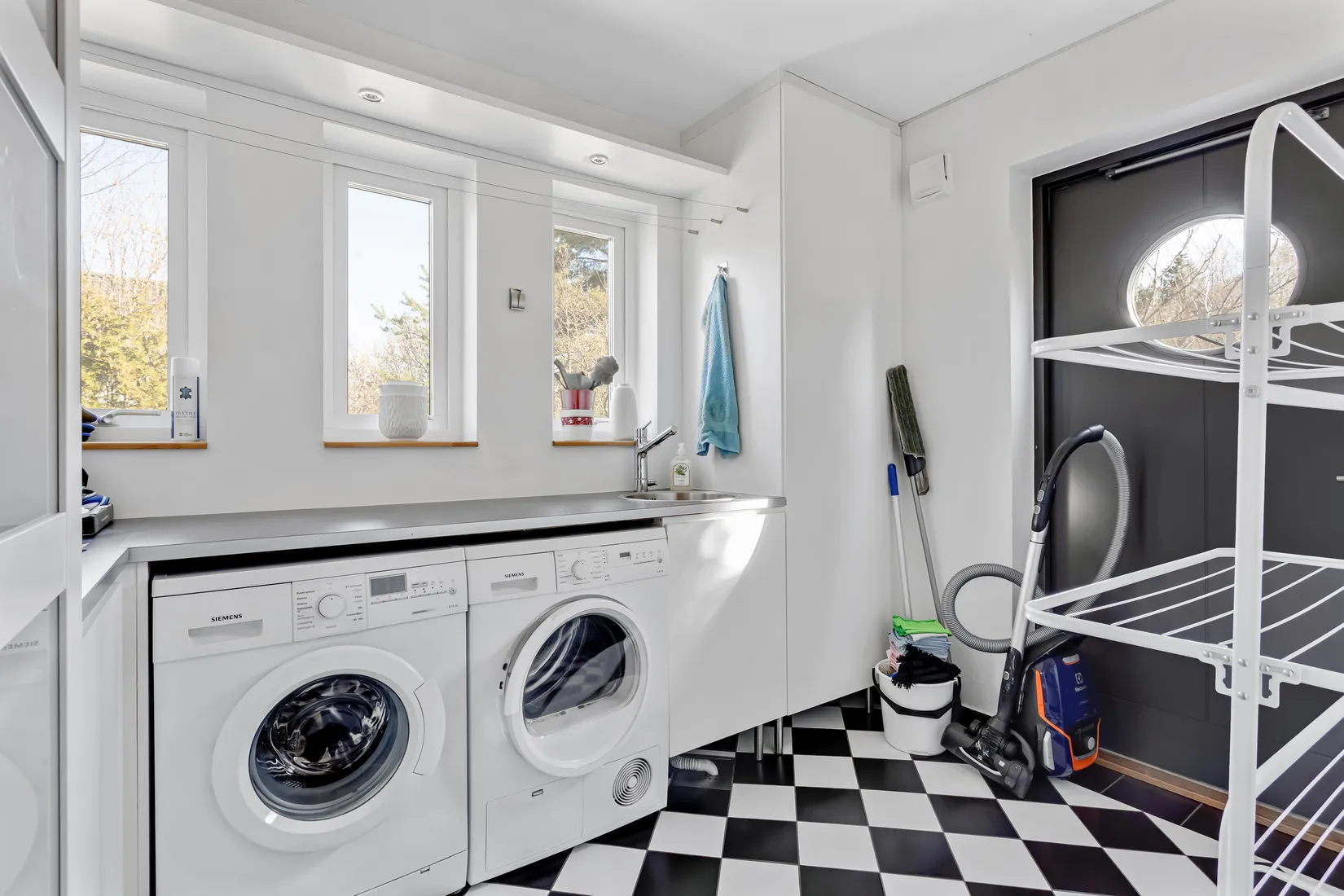 Villa, Rosendalsvägen 6, Tumba - Uttran, Botkyrka