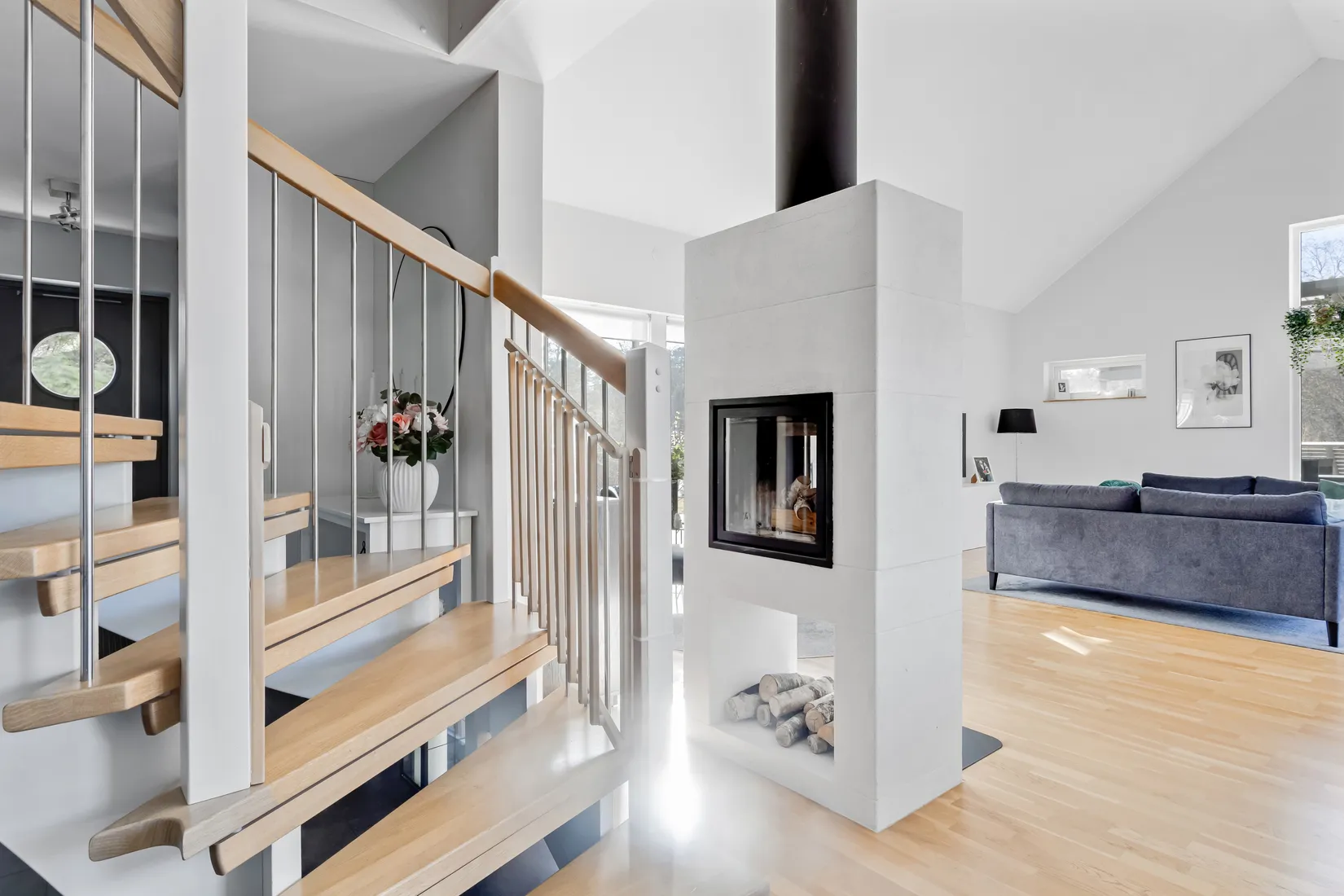 Villa, Rosendalsvägen 6, Tumba - Uttran, Botkyrka