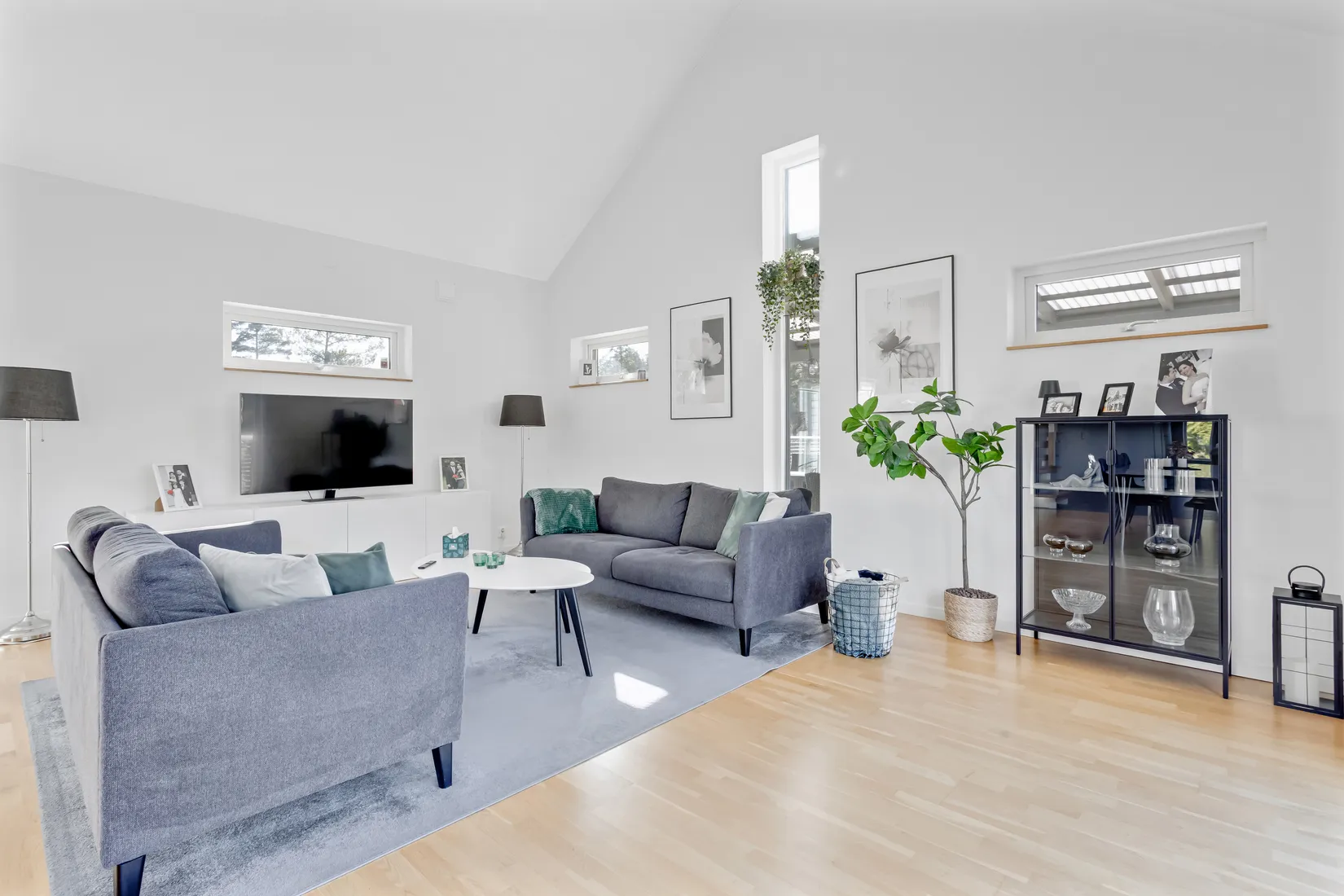 Villa, Rosendalsvägen 6, Tumba - Uttran, Botkyrka