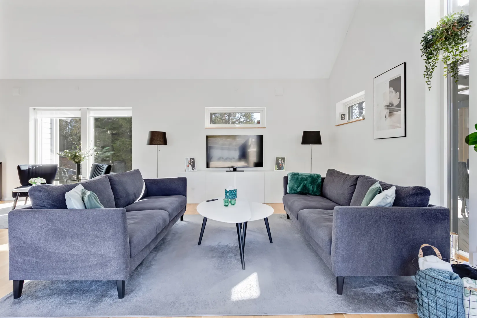 Villa, Rosendalsvägen 6, Tumba - Uttran, Botkyrka