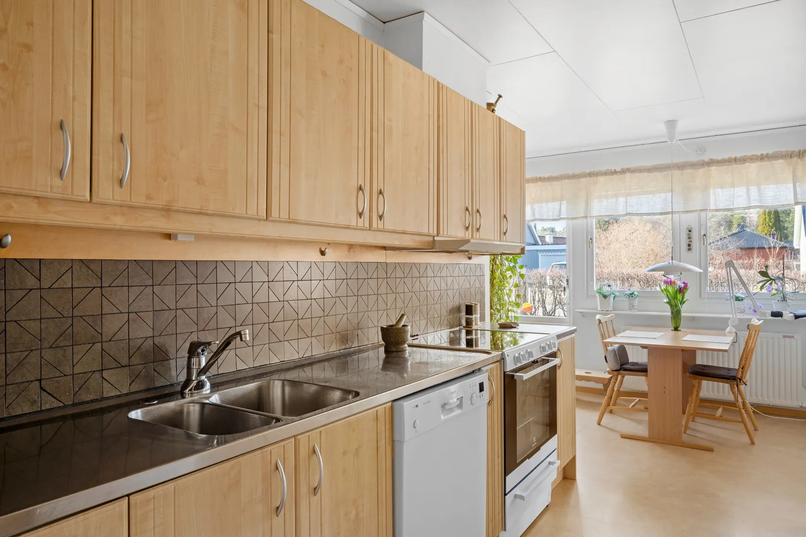 Villa, Ängskornsvägen 6, Ekerö Väsby, Ekerö