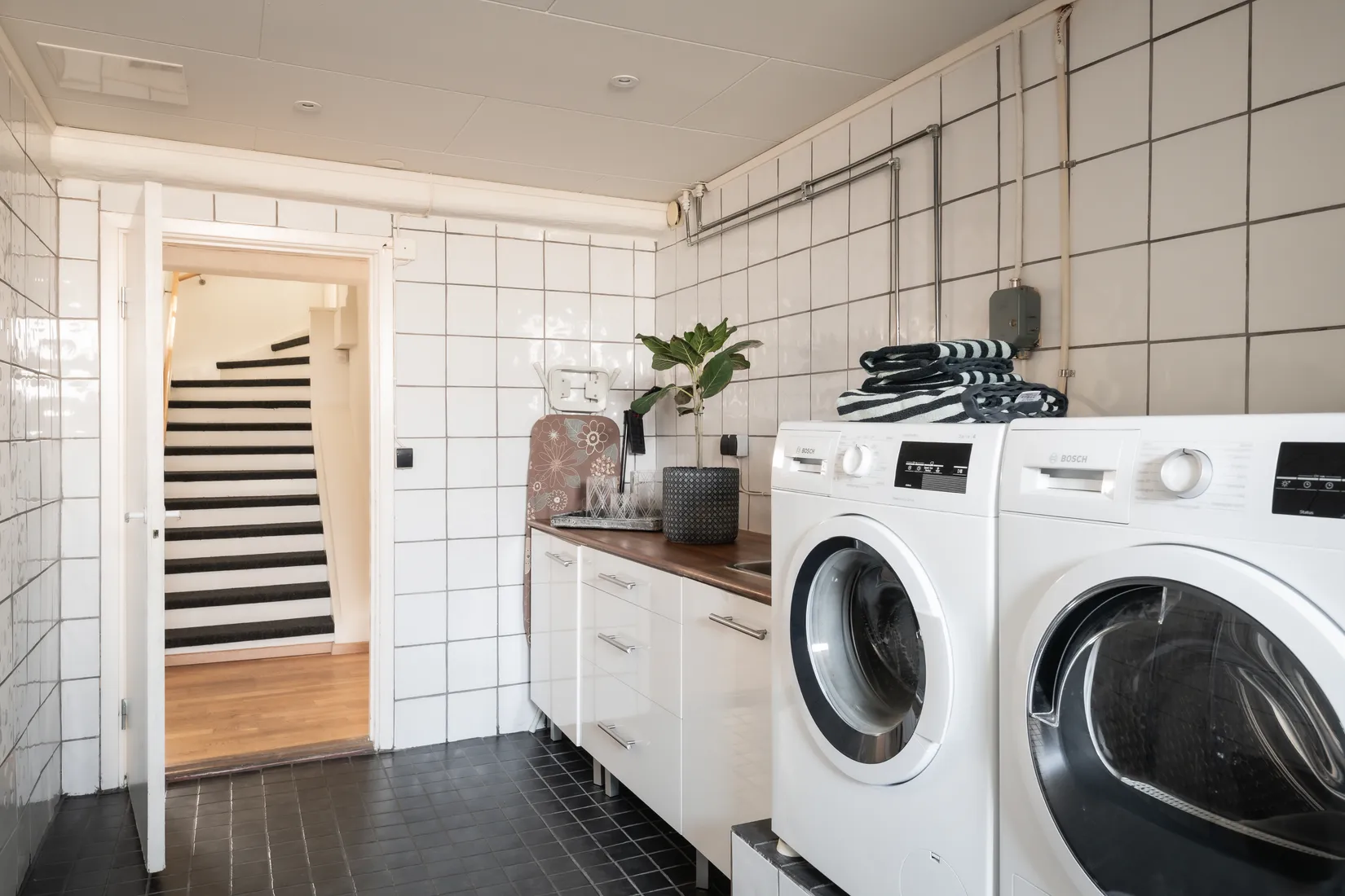 Villa, Landbogatan 32, Dammsvedjan, Borås