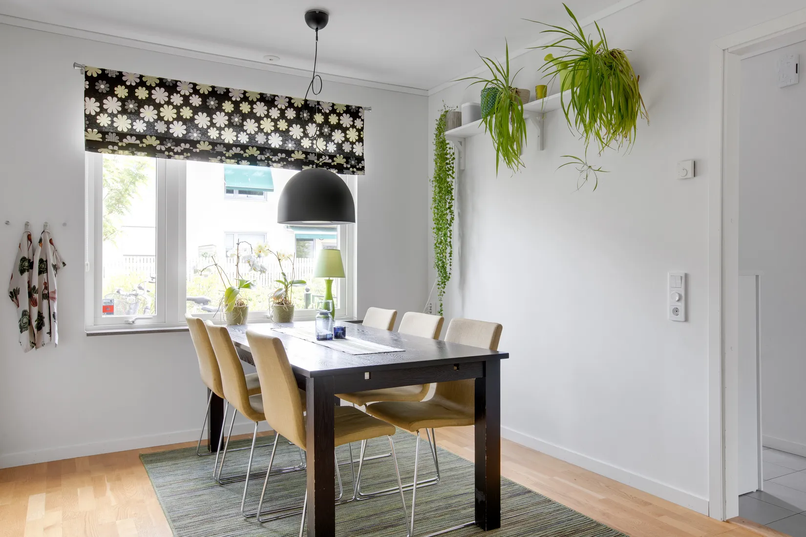 Villa, Radhus, Greta Arwidssons väg 20, Fornby, Uppsala