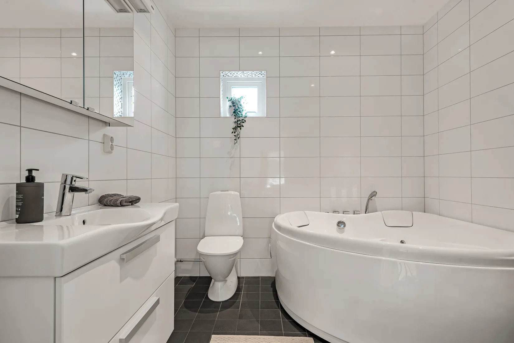 Villa, Finnsta 47C, Vänge, Uppsala