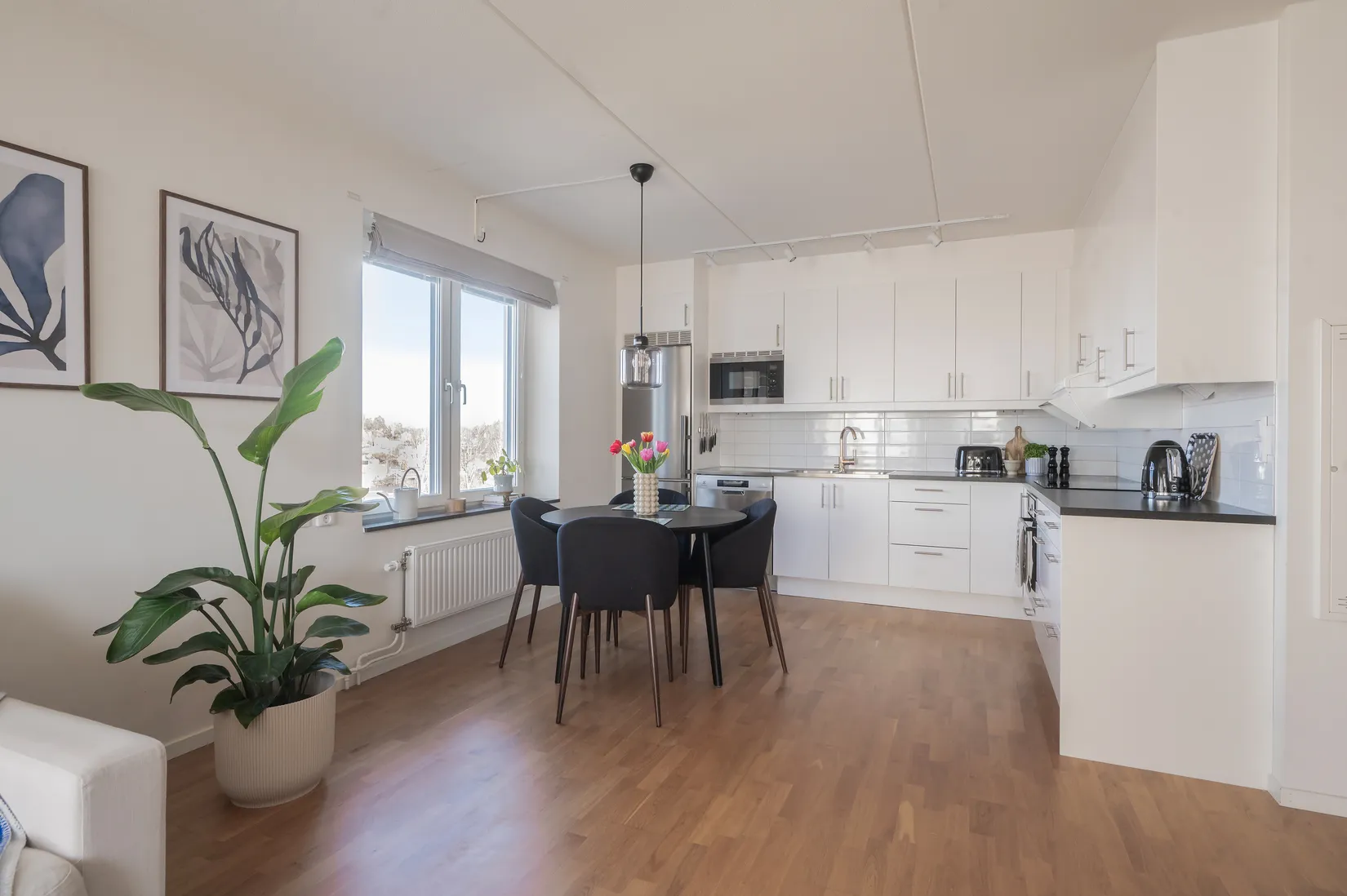 Bostadsrätt, Gamlegårdsvägen 16, Kvarnbergsplan, Huddinge