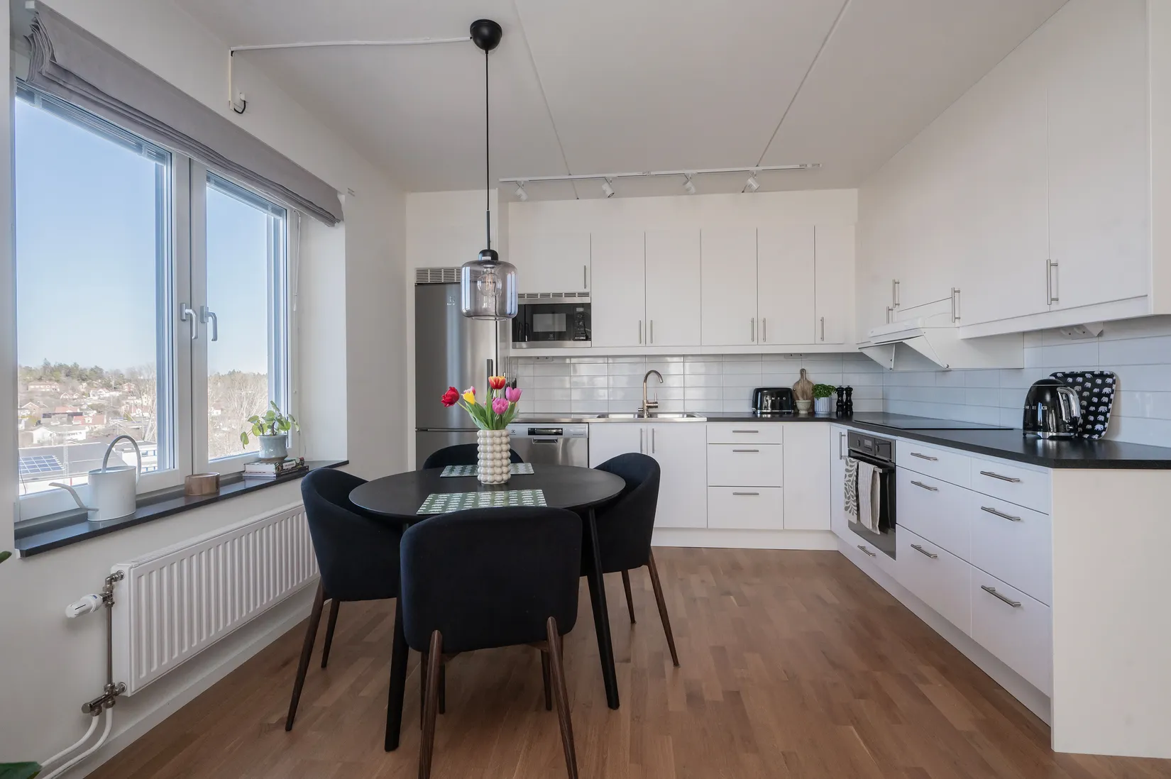 Bostadsrätt, Gamlegårdsvägen 16, Kvarnbergsplan, Huddinge