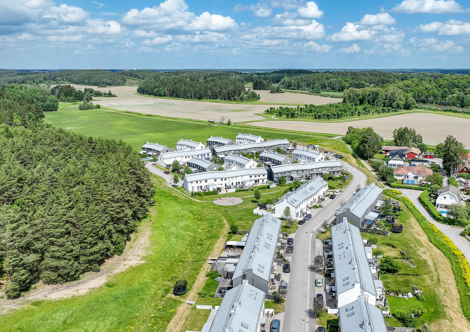 Villa, Radhus, Oxundavägen 131, Wäckare Äng, Upplands Väsby