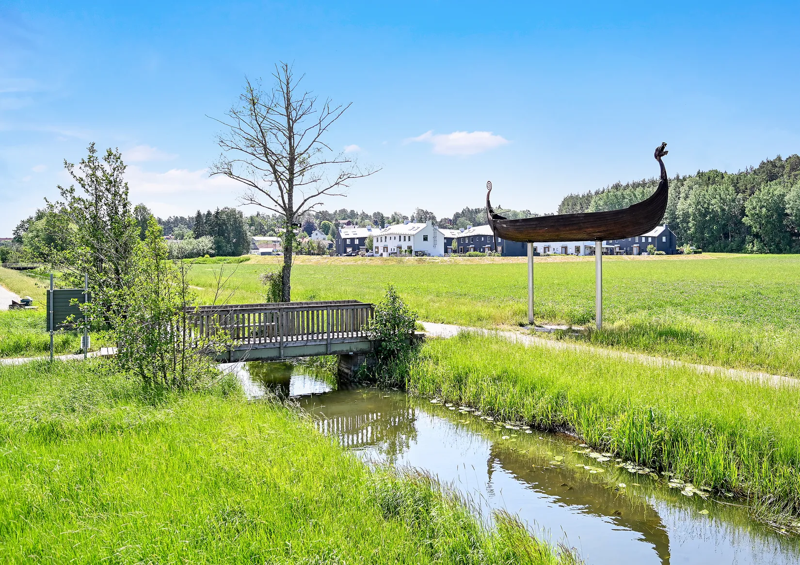 Villa, Radhus, Oxundavägen 131, Wäckare Äng, Upplands Väsby